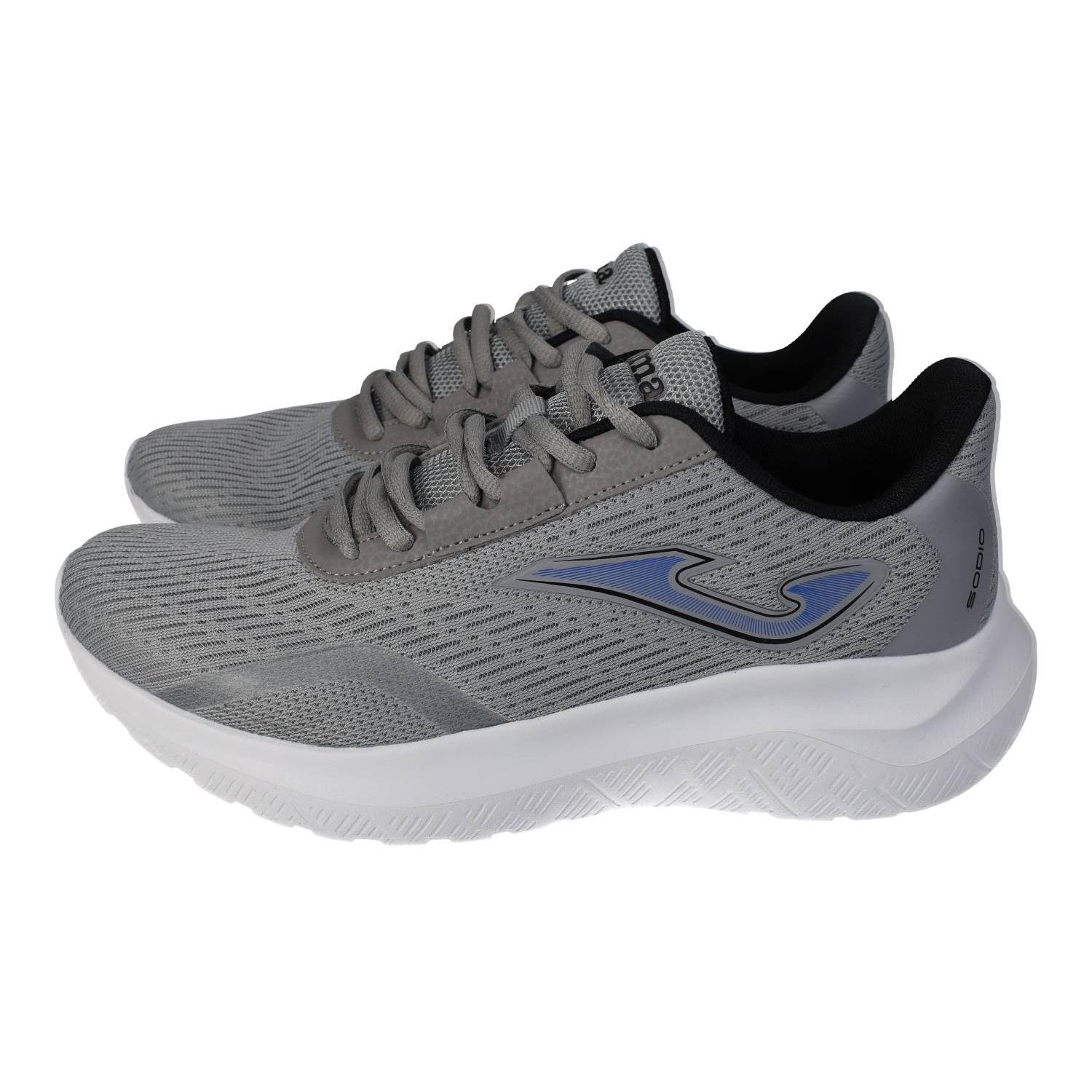Deportivos marca JOMA para hombre en color gris. Zapatillas Joma Sodio Memory Foam, ligeras y transpirables, amortiguación cómoda y suela antideslizante.