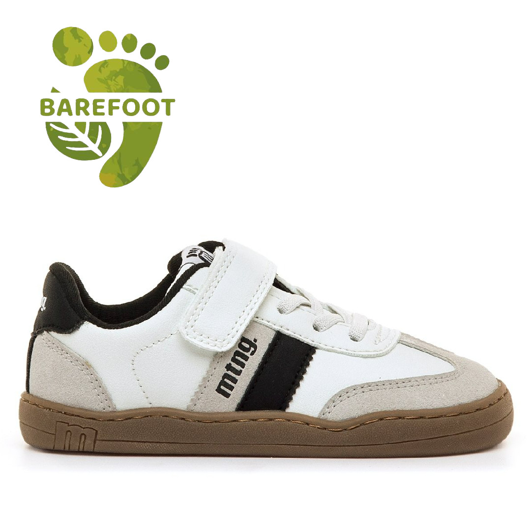 Zapatillas Mustang barefoot Free de niño azul marino con detalles camel