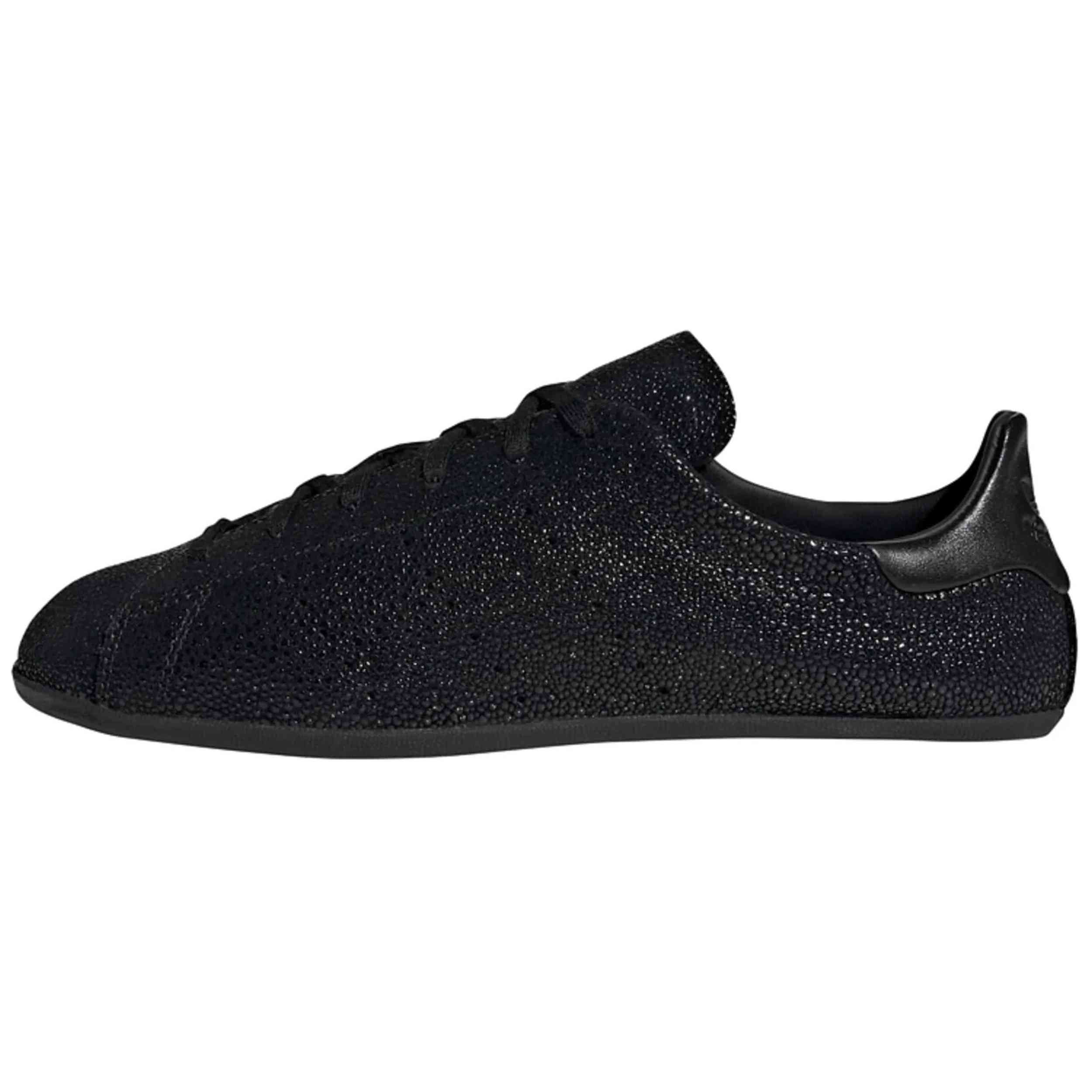 Zapatillas Adidas modelo Stan Smith Lo Pro "Black Grey" para Mujer en color Negro