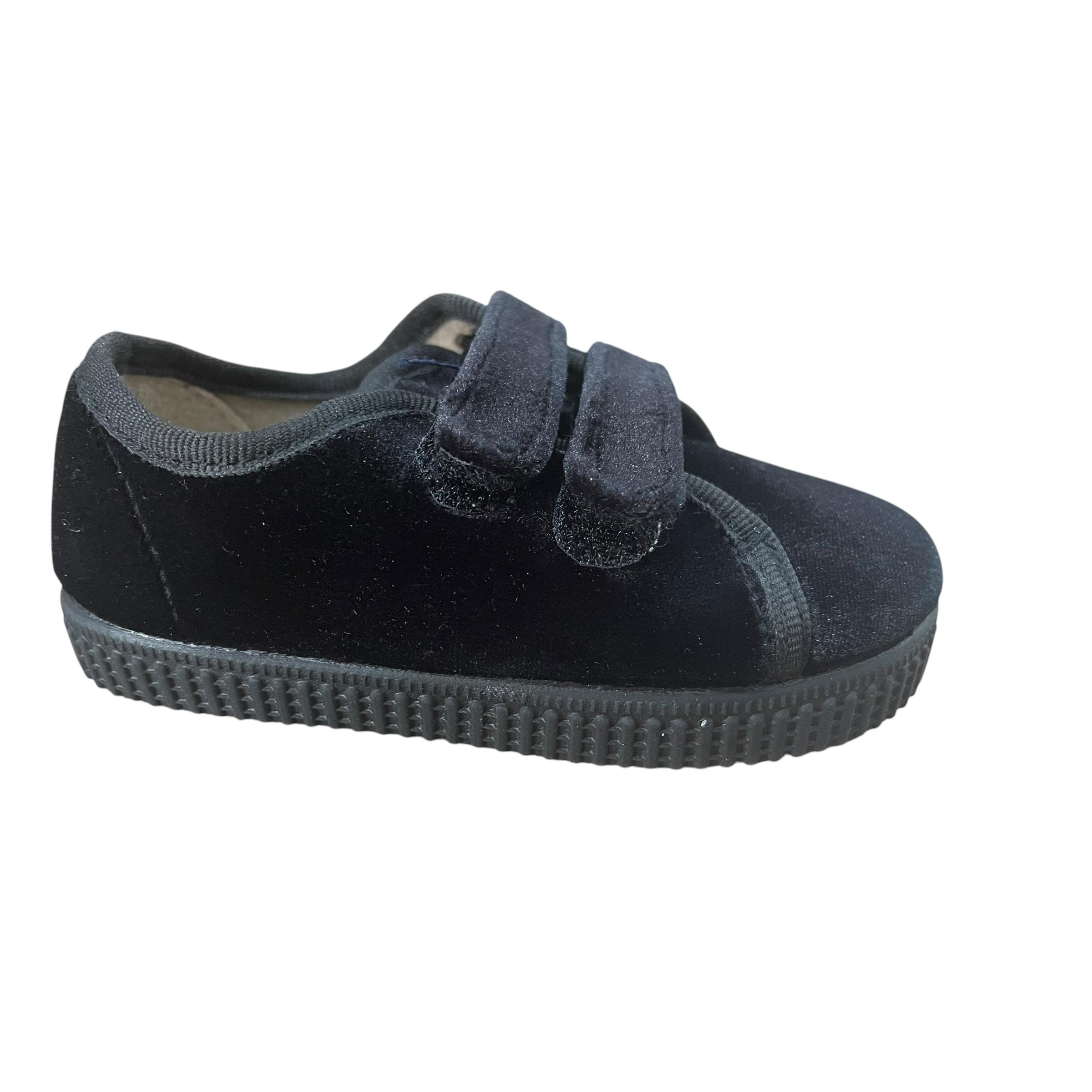 Batilas modelo Deportivas Terciopelo Velcro 56551 Batilas en color Negro