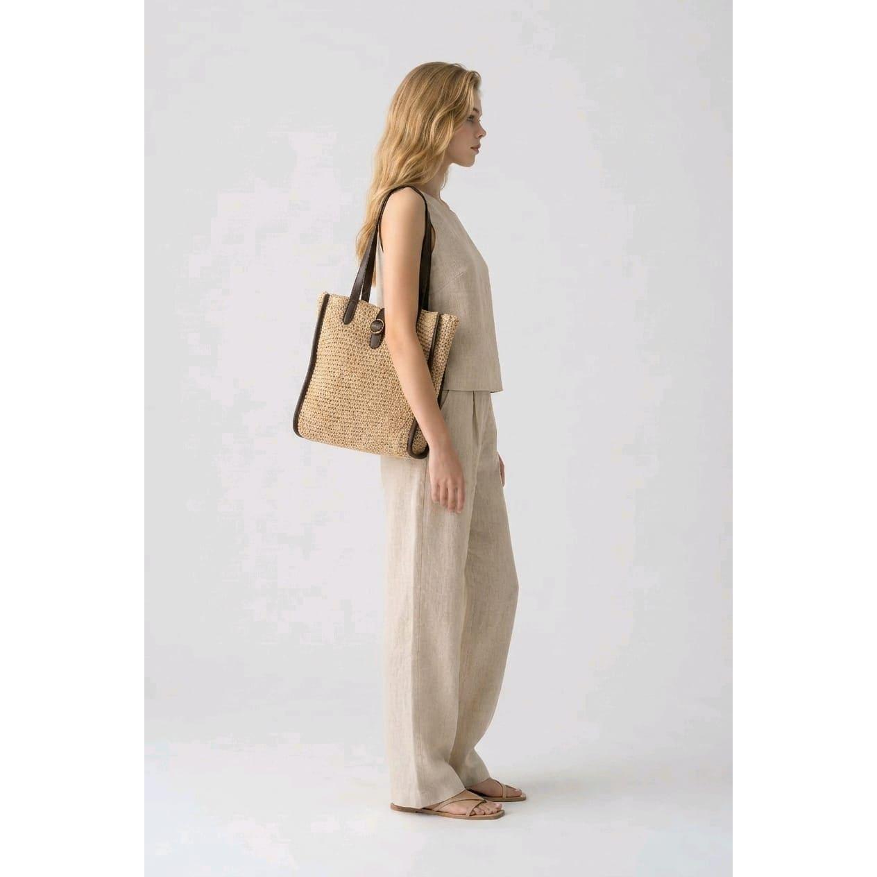 Bolso shopper Marca BanBat grande de efecto rafia con ribetes y asas en efecto piel premium, interior de algodón con bolsillo, 30x40x10 cm para oficina y verano- REF: MA2027