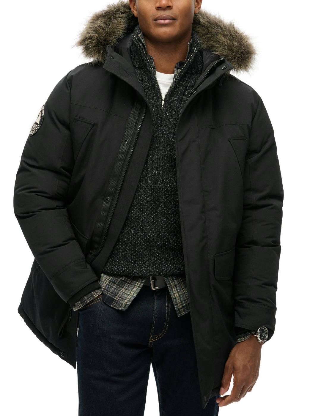 Parka Superdry Everest negra con capucha para hombre
