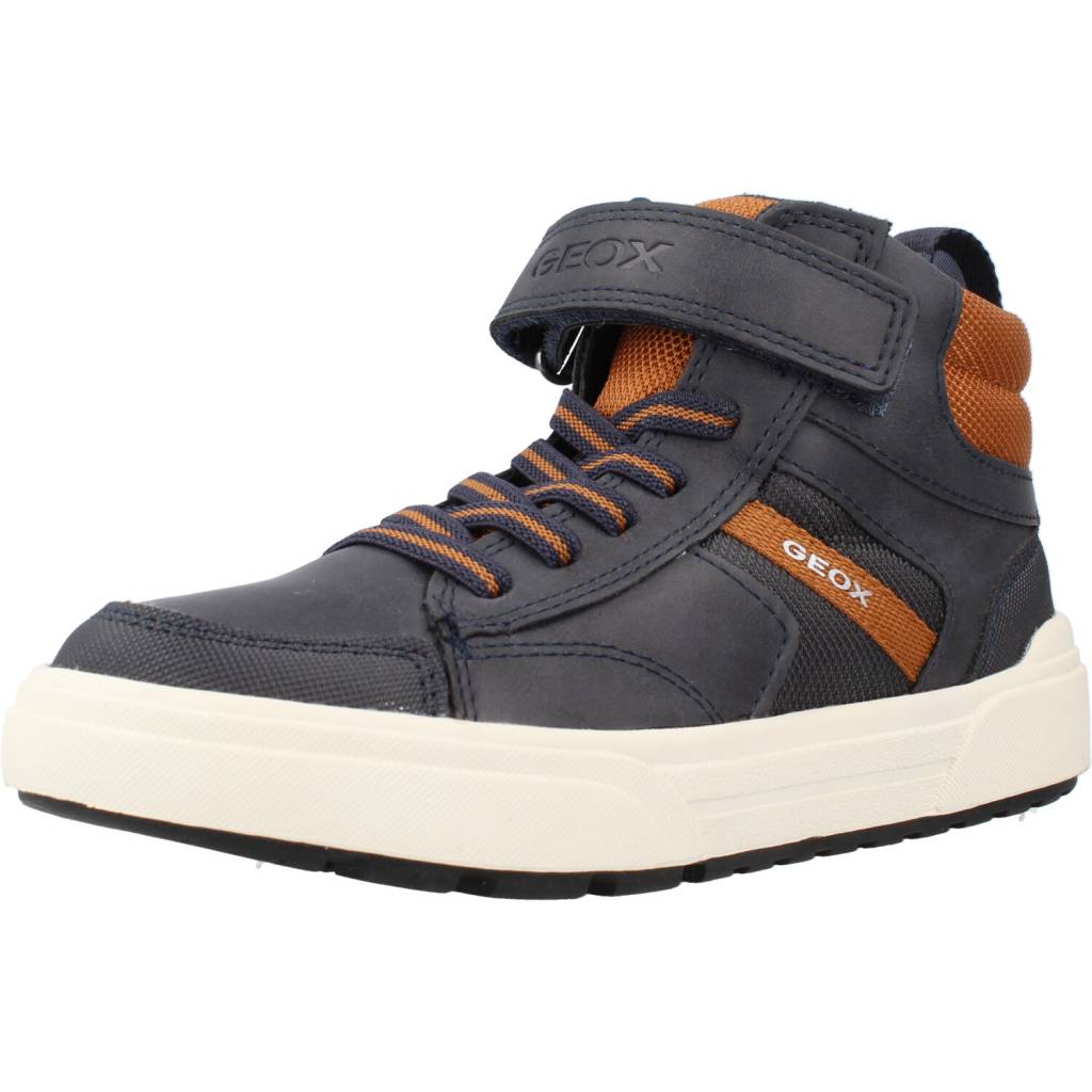 Zapatillas Niño Marca Geox Modelo J Weemble B. A