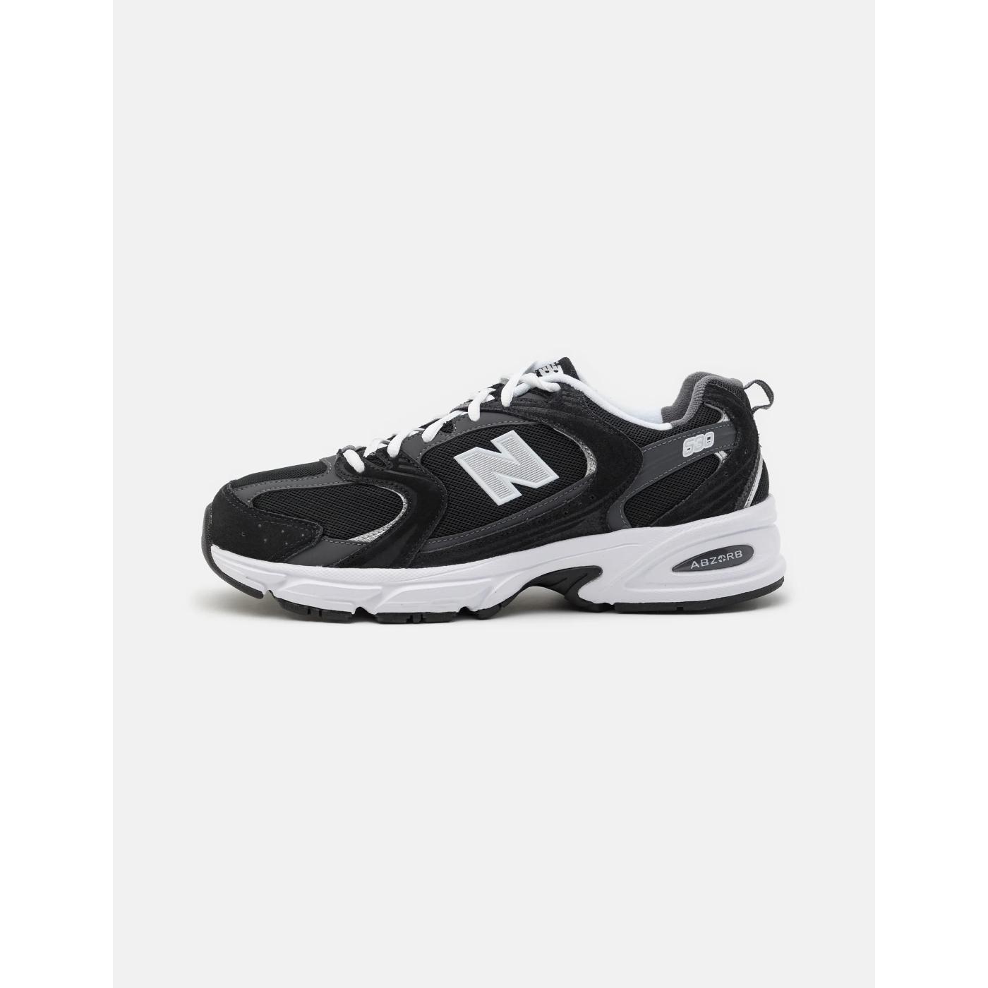 ZAPATILLA NEW BALANCE 530 NEGRA