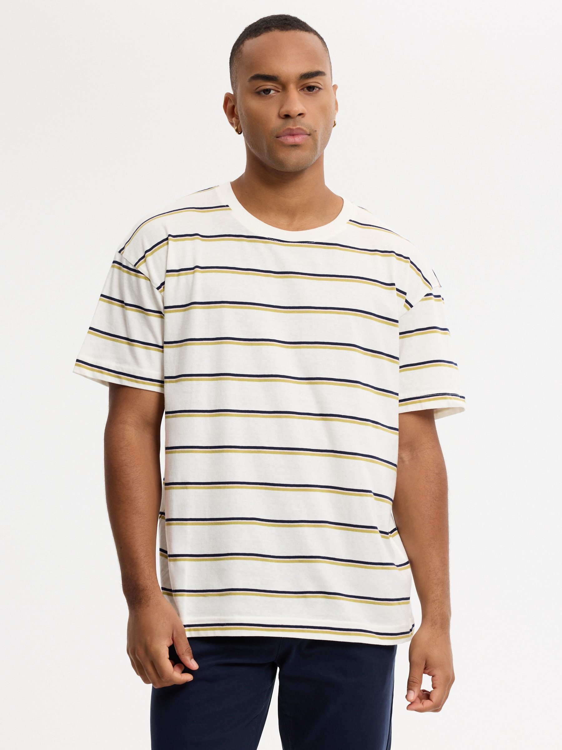 Camiseta de rayas en single jersey, manga corta y cuello redondo INSIDE