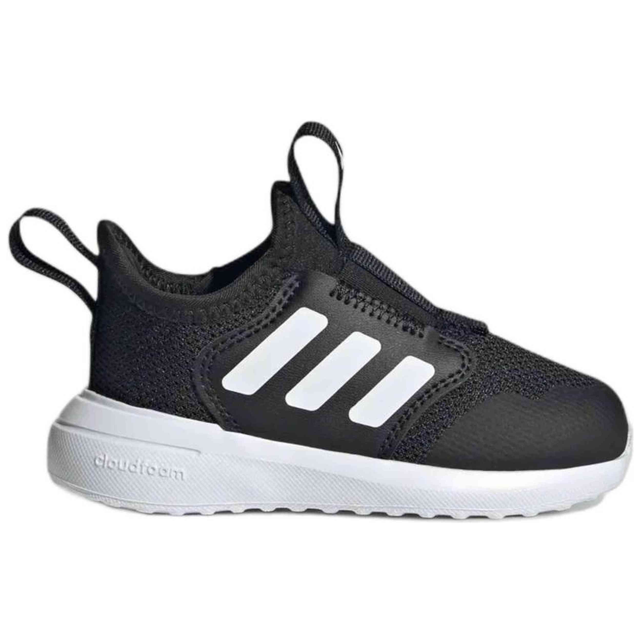 Calzado Adidas modelo Tensaur Comfort Ac I