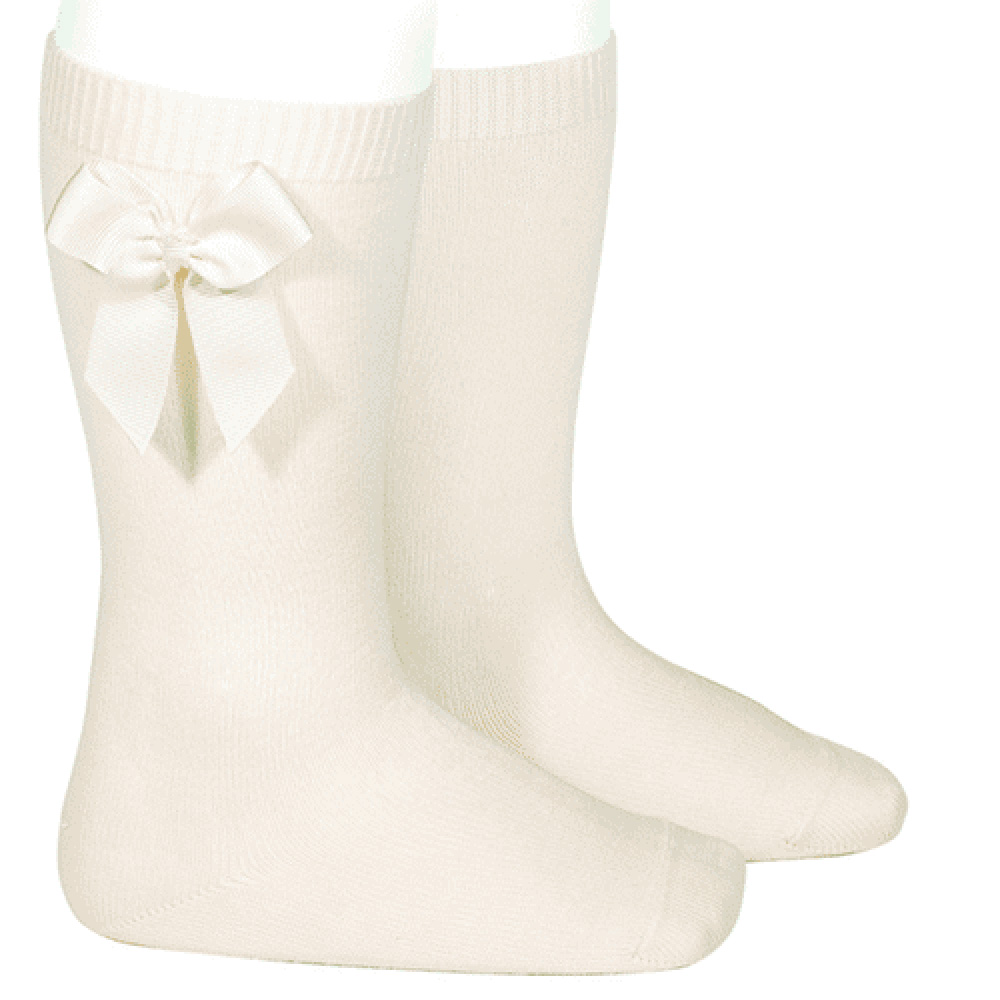 Cóndor Calcetines Altos Algodón Liso con lazo Grogrén lateral 24822/303 CAVA Calcetin Condor niños ROYALE CORDONETS