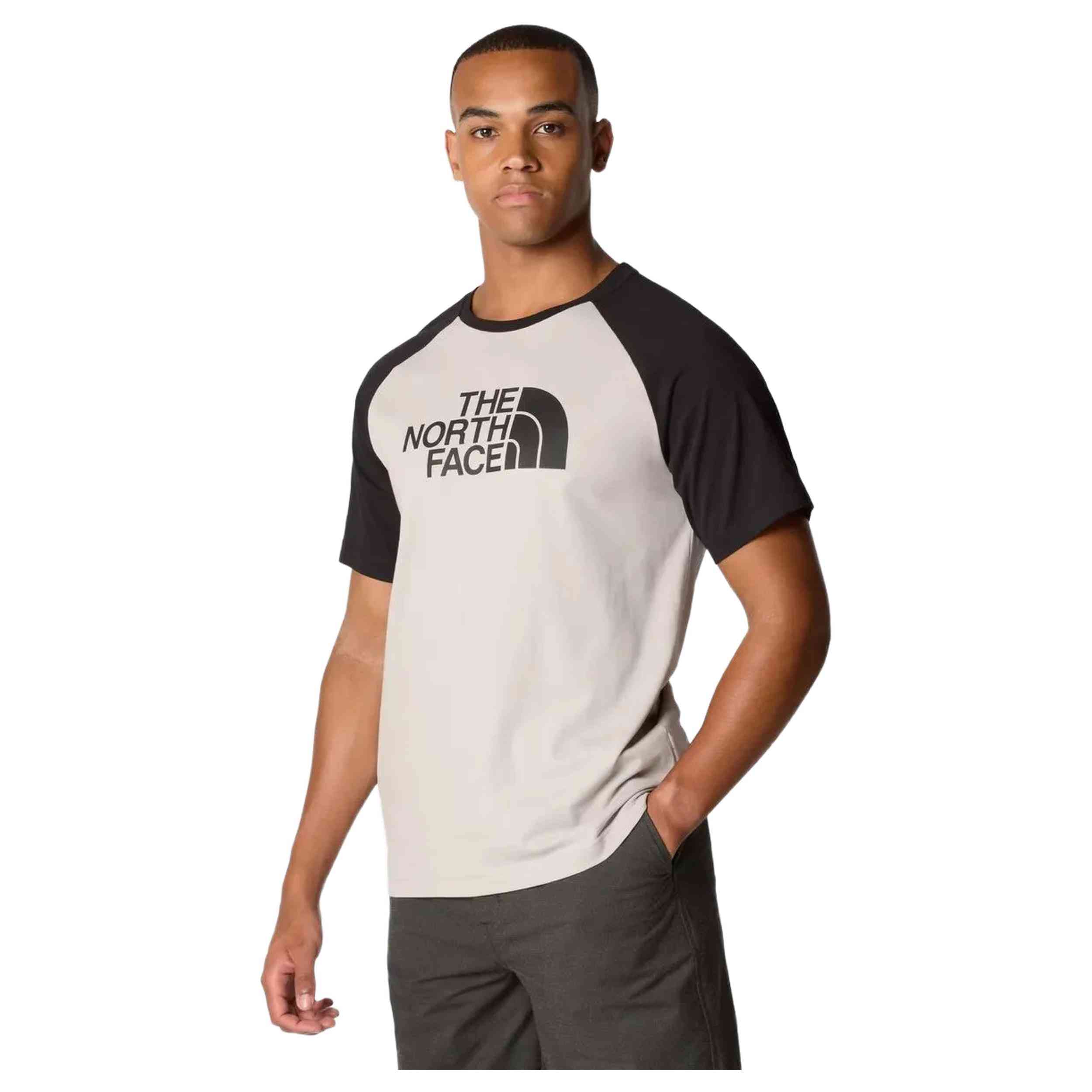 Textil Outdoor marca The North Face modelo Nf0A87N7Pi61 para hombre en color gris