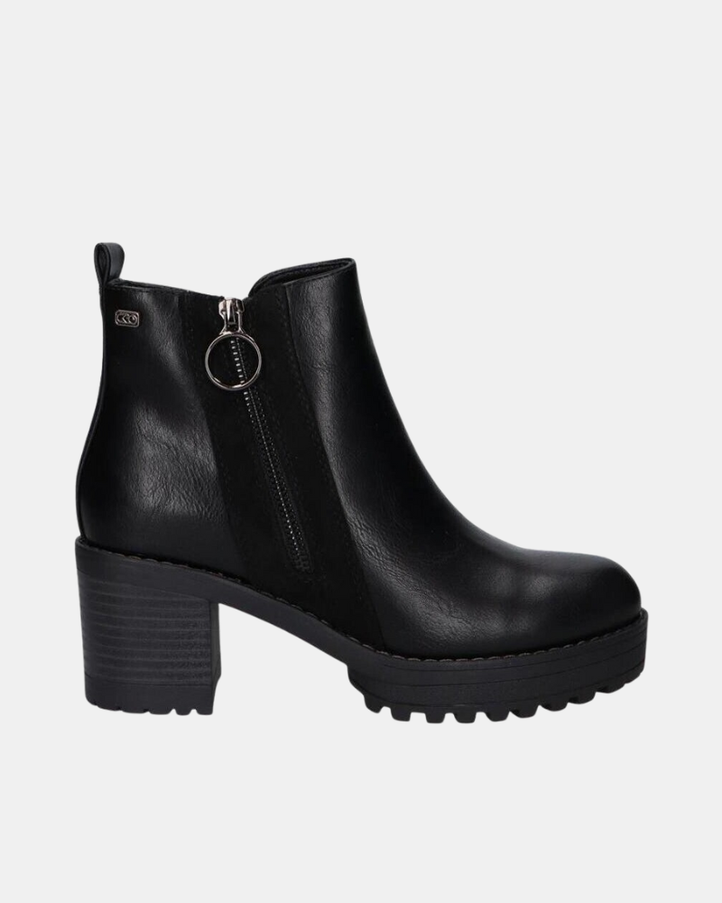 CHIKA 10 PILAR 28 Botines Bajos Mujer Negro