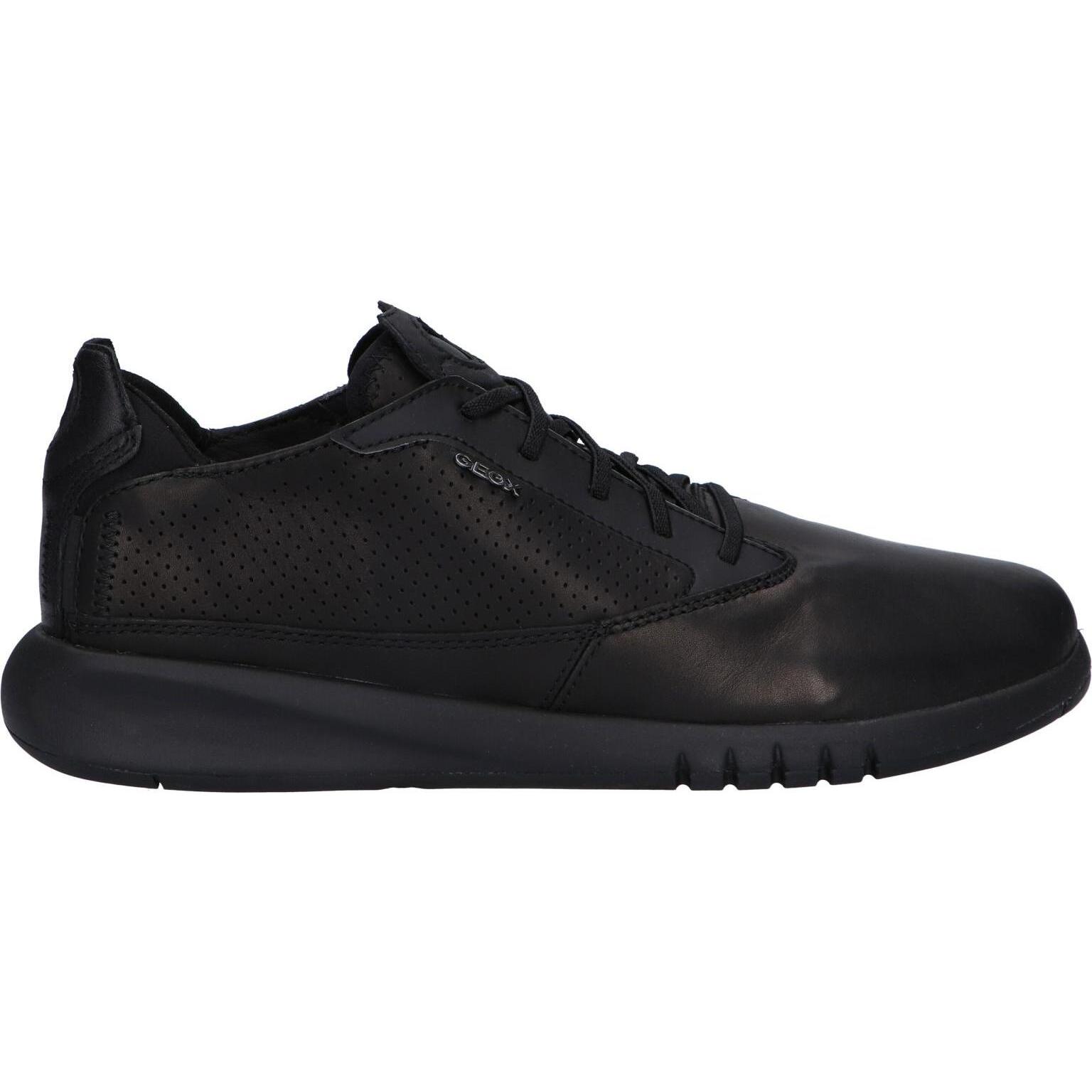 Men's GEOX U927FA 00043 U AERANTIS C9997 BLACK sneakers with cushioned insole, leather upper, and anti-slip flexible sole for comfortable walking, perfect men's shoes for active lifestyles and casual wear.
