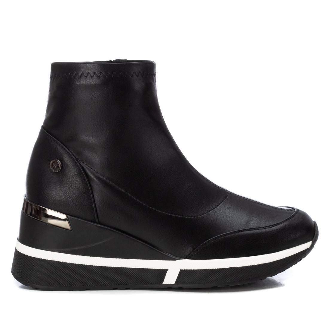 Xti - Zapatilla Mujer - Calzado Cómodo y Versátil - Moda casual - Modelo  14308501