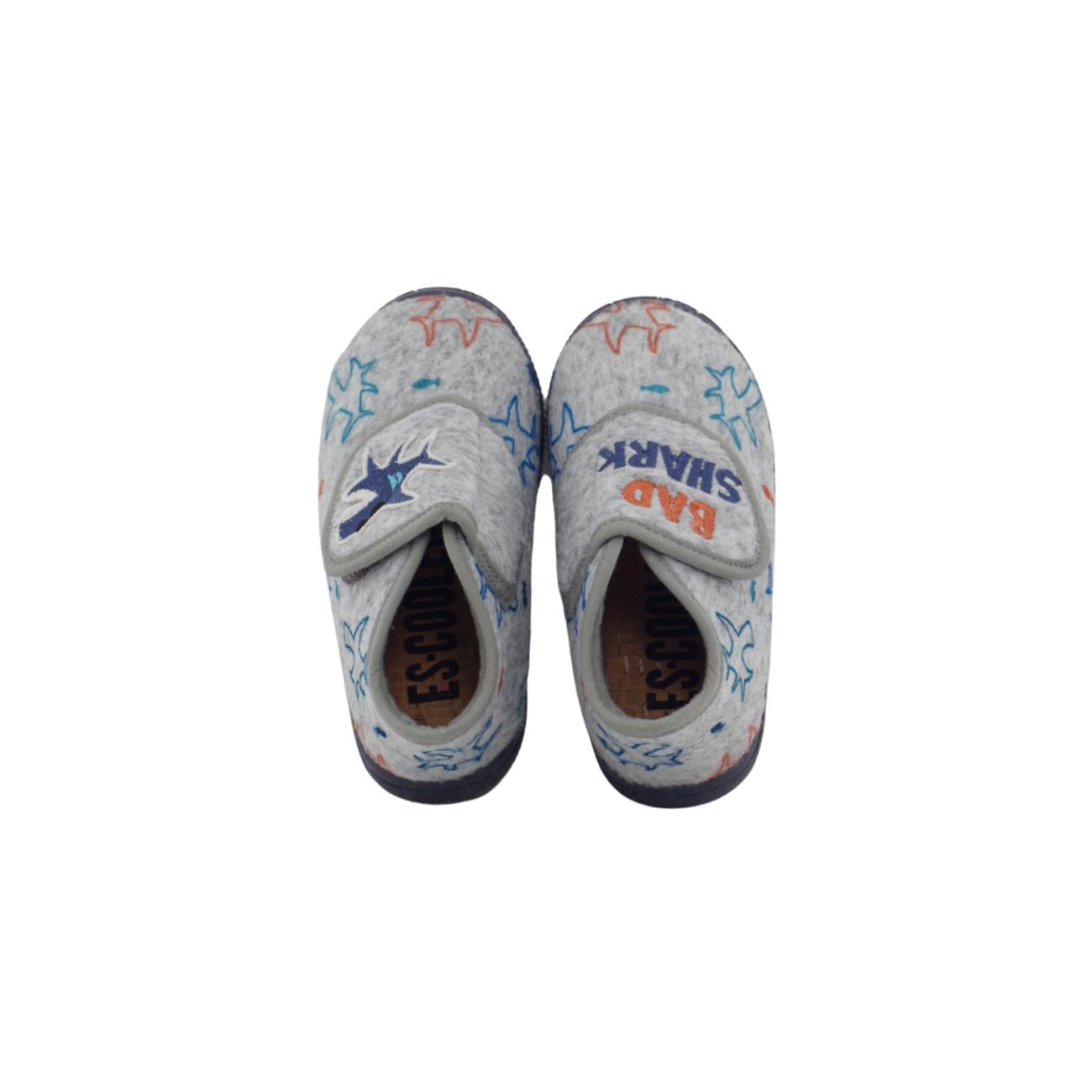ZAPATILLAS DE CASA INVIERNO PRIMEROS PASOS ESCOOLERS SHARKY EAF78660