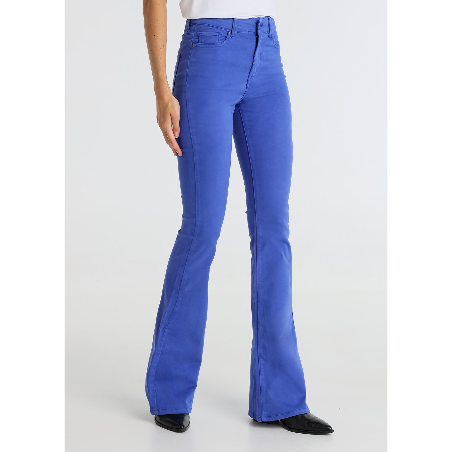 CIMARRON - CARLA SATEN - Pantalon cintura muy alta-Flared fit- Tallaje en Pulgadas- Tallaje en Pulgadas