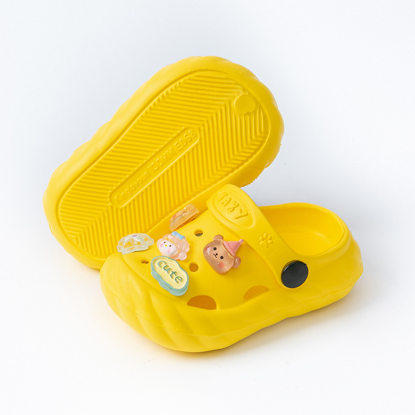 TK Zapatillas De Verano Para Niños Y Niñas Clogs Mules Con Agujero Para Bebé Zapatos De Playa Y Jardín Transpirables De EVA Tallas 13-20