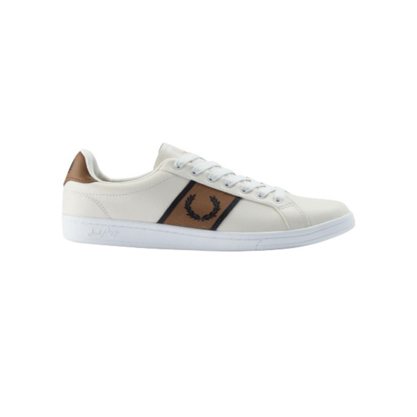 Zapatilla Fred Perry leather con cinta caramelo