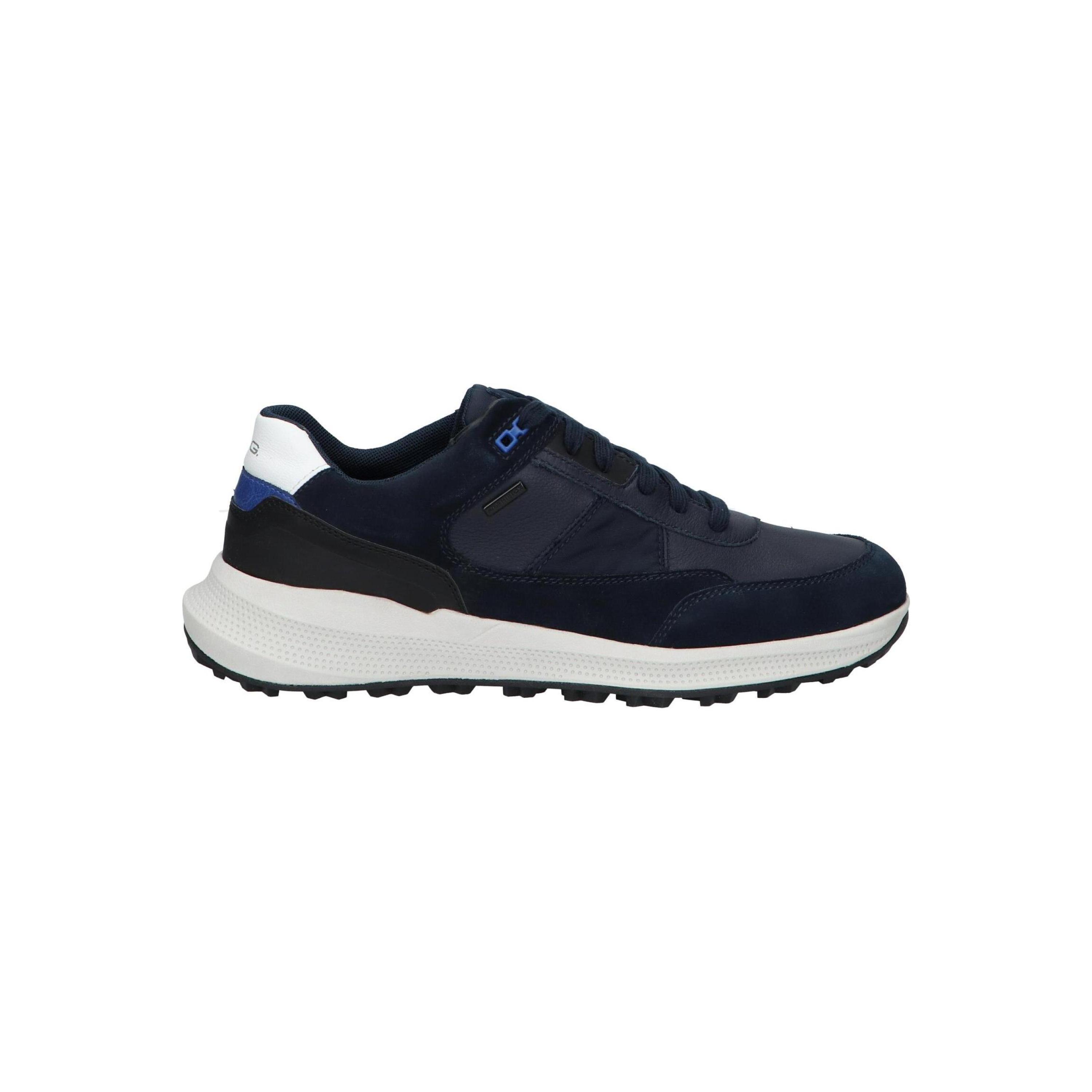 Geox men's casual sneakers in green, lightweight textile with rubber sole, lace-up closure, and breathable design for summer outdoor activities, perfect comfortable men's sneakers for versatile wear.