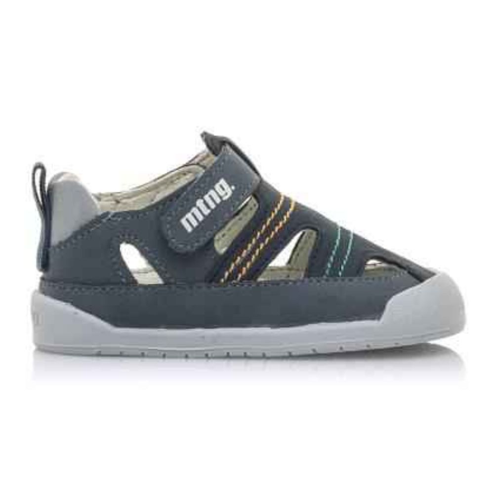 Sandalias marca Mustang modelo 48910 para niño en color azul
