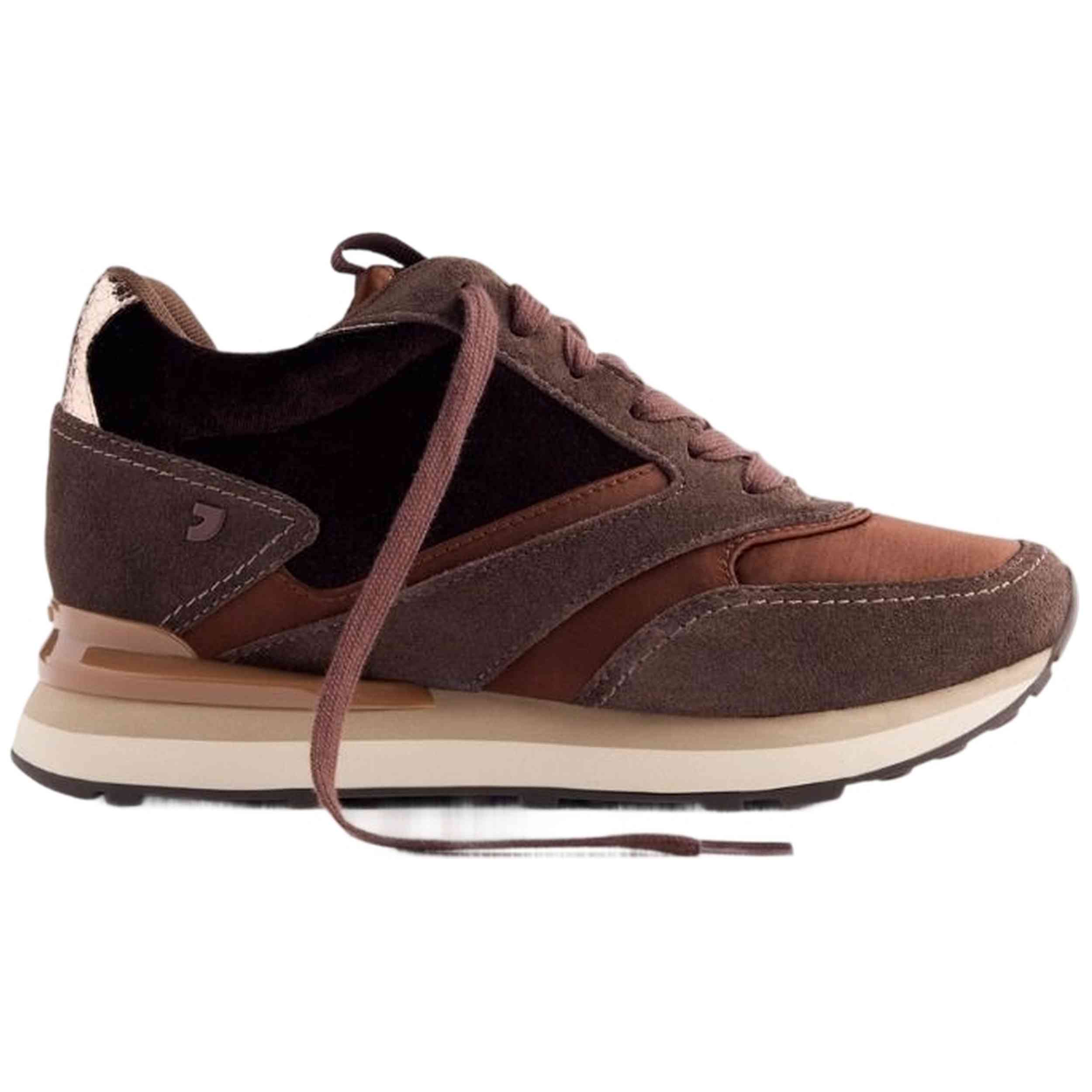 Nan Gioseppo modelo 77024 Landfall en color Beige