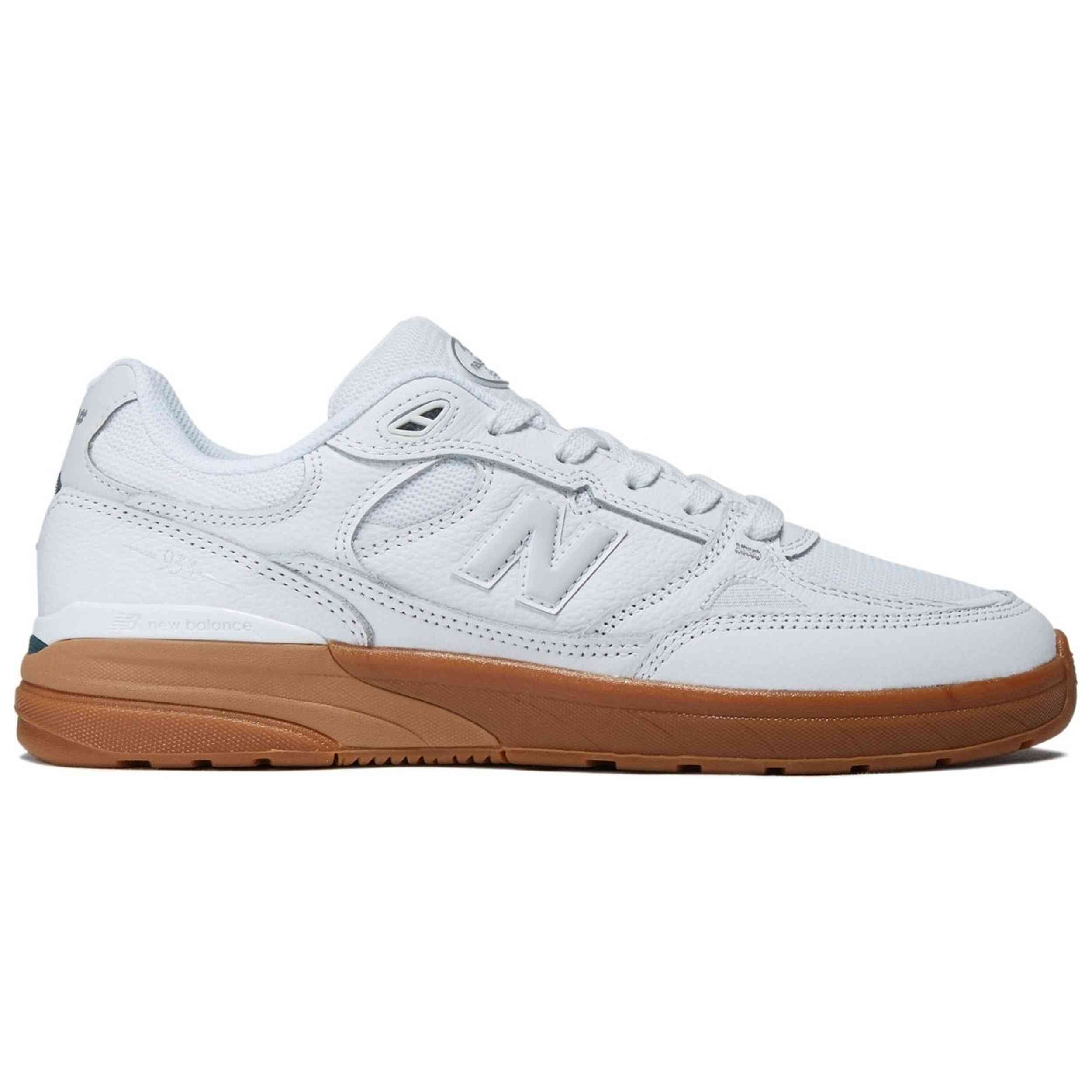 Zapatillas New Balance modelo UN933WWB para Hombre en color Blanco