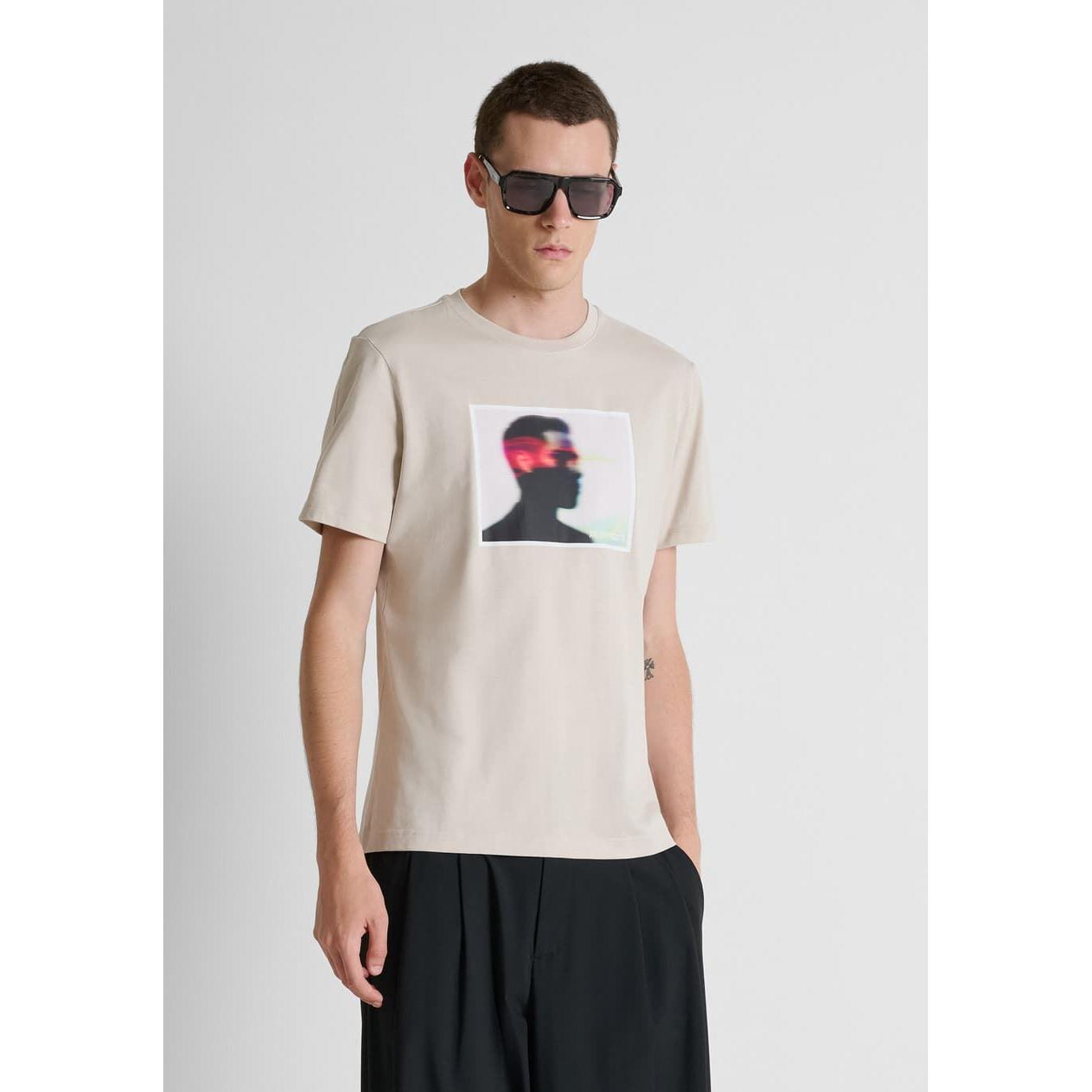Camiseta Antony Morato Regular Fit Yeso MMKS02714 FA100240 1018