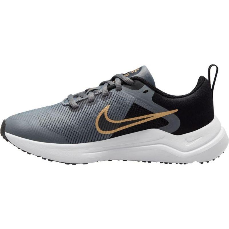 NIKE DOWNSHIFTER 12 NN GS NEGRO/ORO 005
