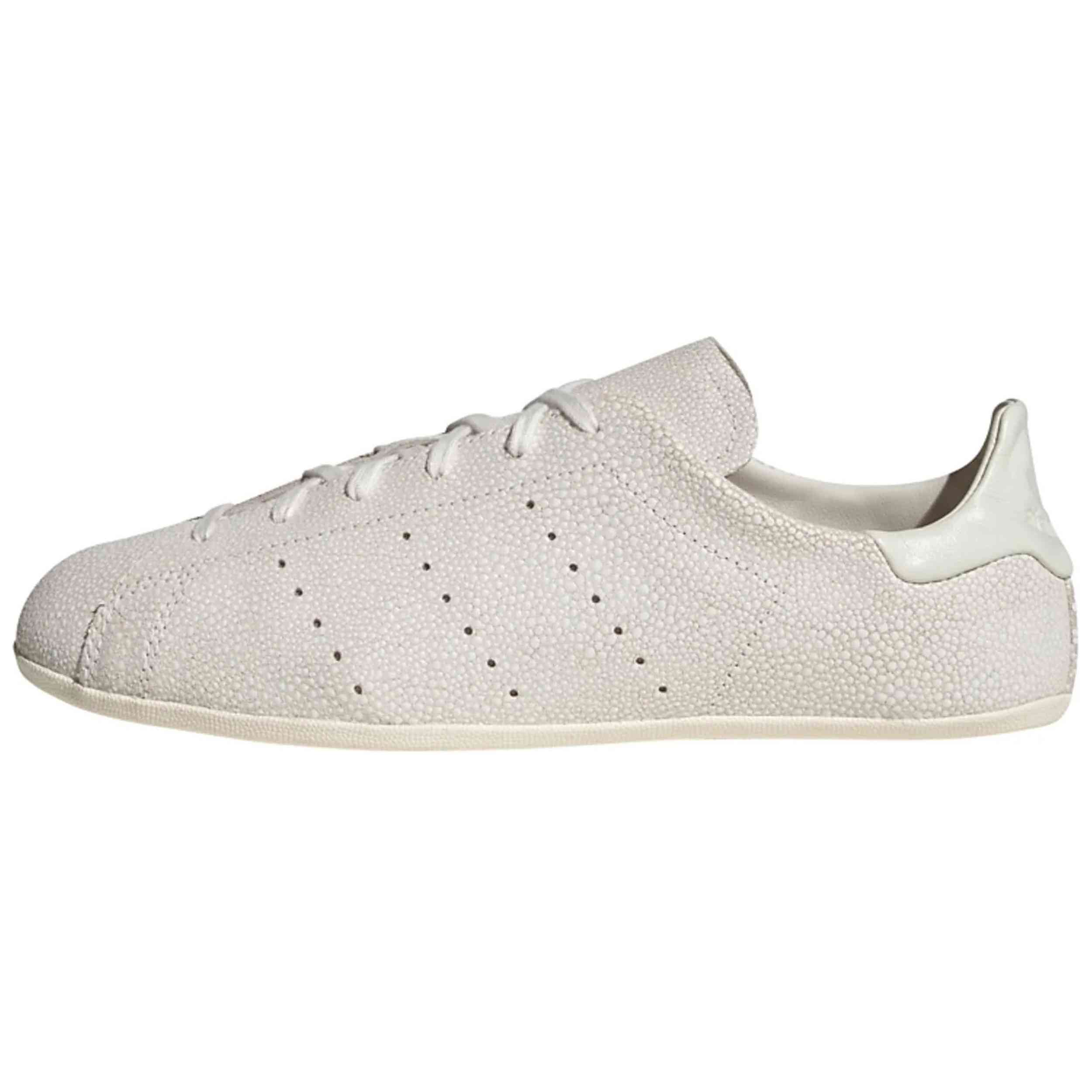 Zapatillas Adidas modelo Stan Smith Lo Pro "Beige" para Mujer en color Beige