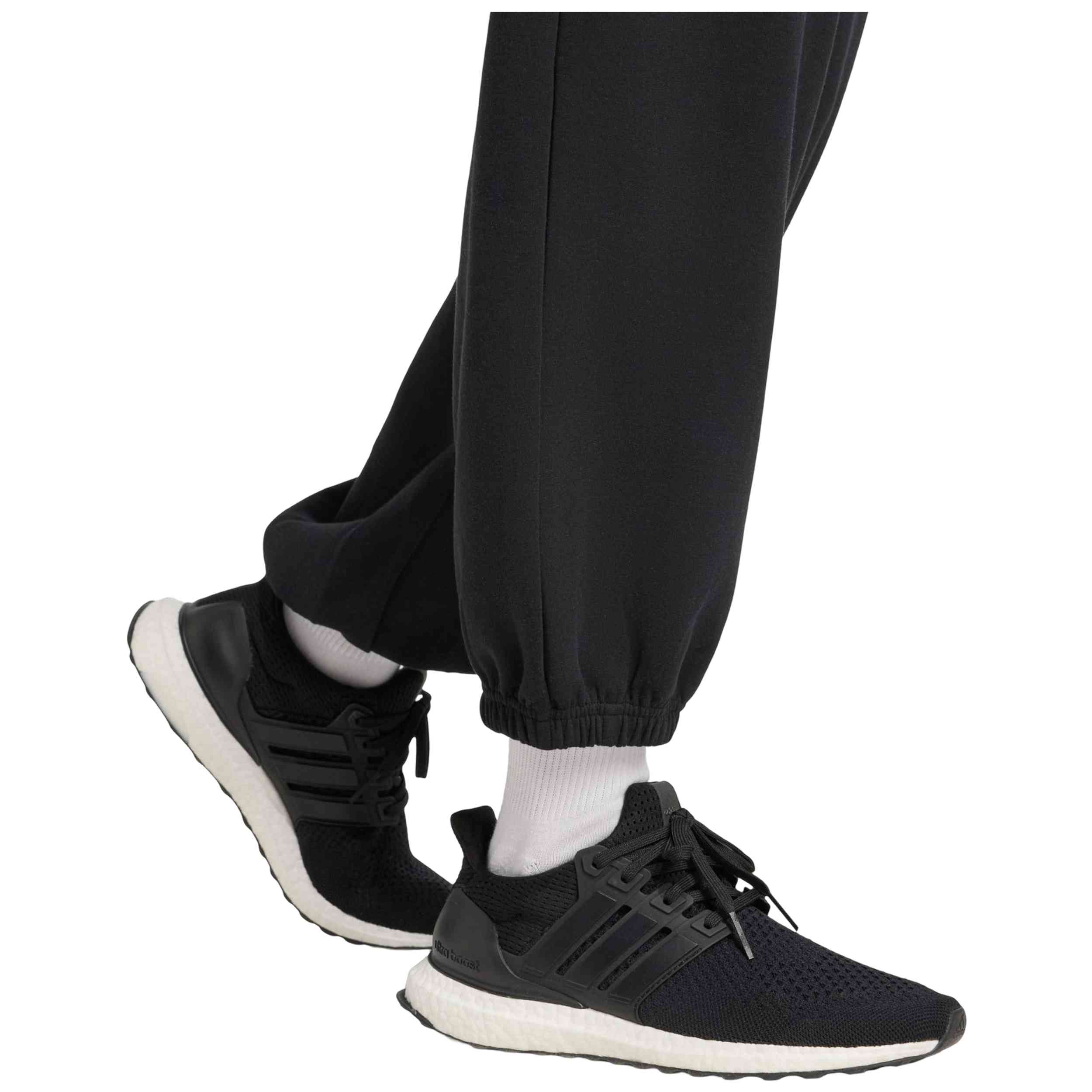 Pantalon Largo Adidas modelo Soft Lux Loose para hombre y mujer en color Negro