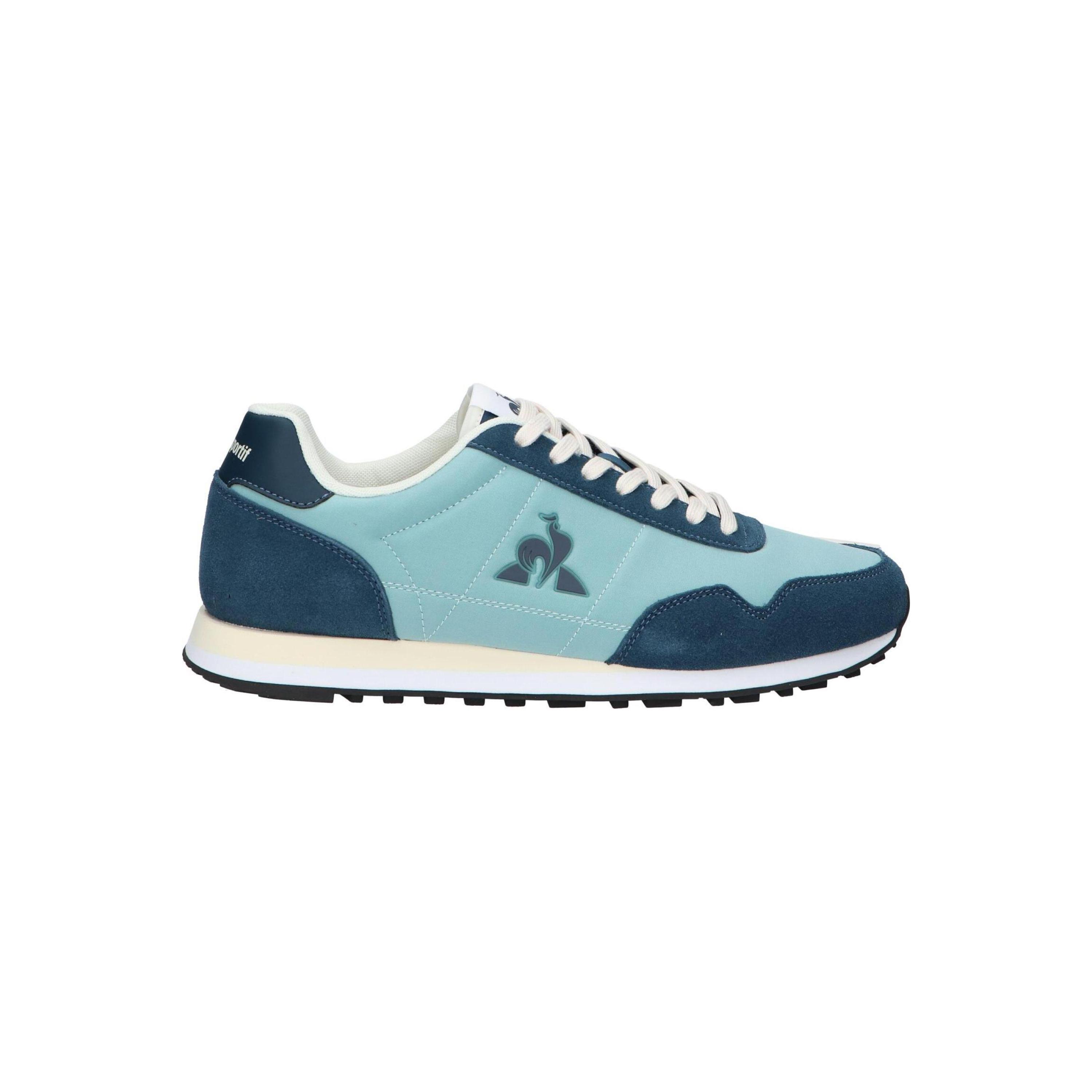 Le coq sportif Men's Casual Sneakers in Blue, leather upper, textile lining, lace-up, closed toe, rubber soles; comfortable men's sneakers for walking and casual outings, ideal for autumn activities.
