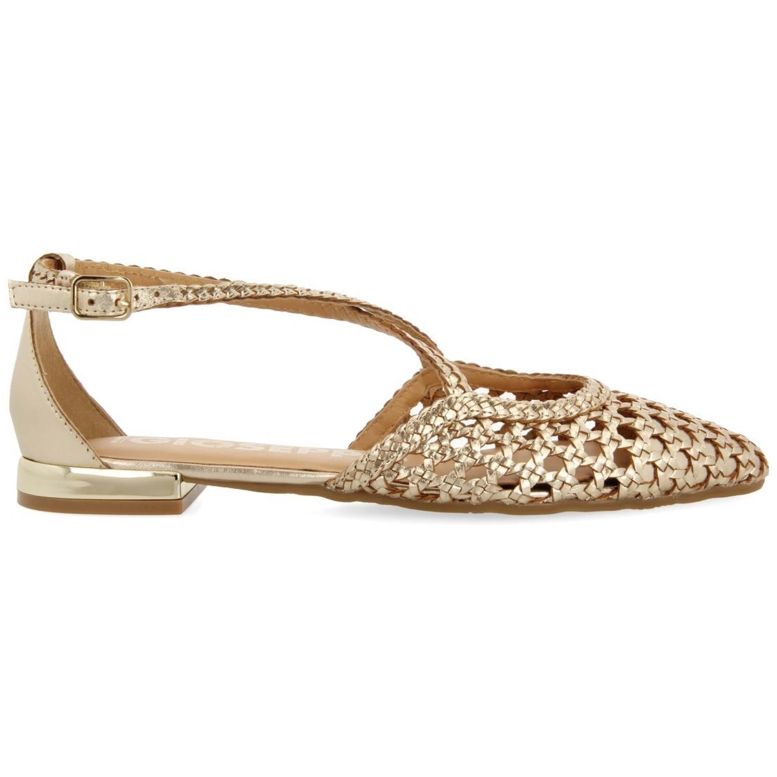 Bailarinas marca Gioseppo modelo 71180 Platino para mujer en color metalizado