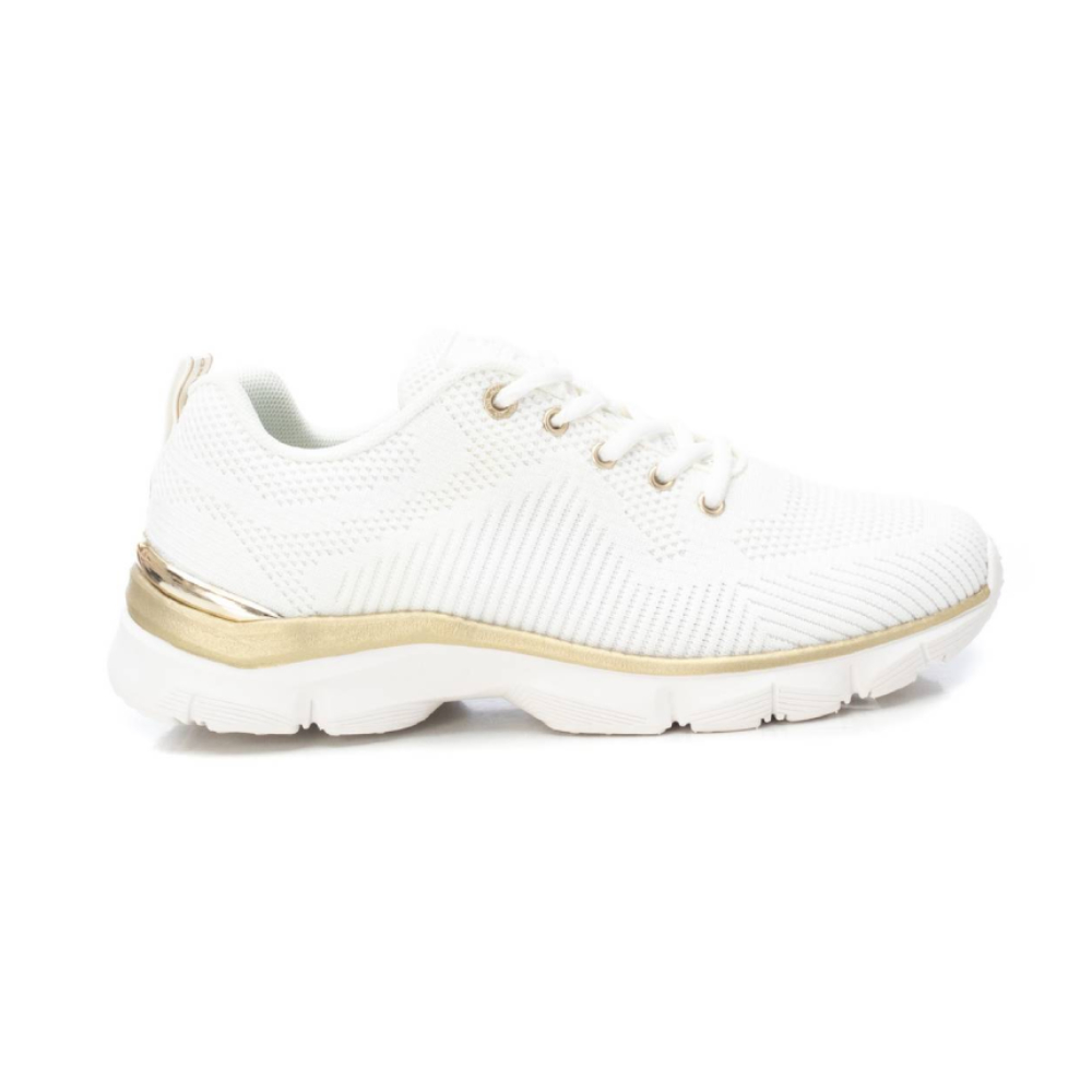 Deportivo Xti modelo 142452 en color Blanco