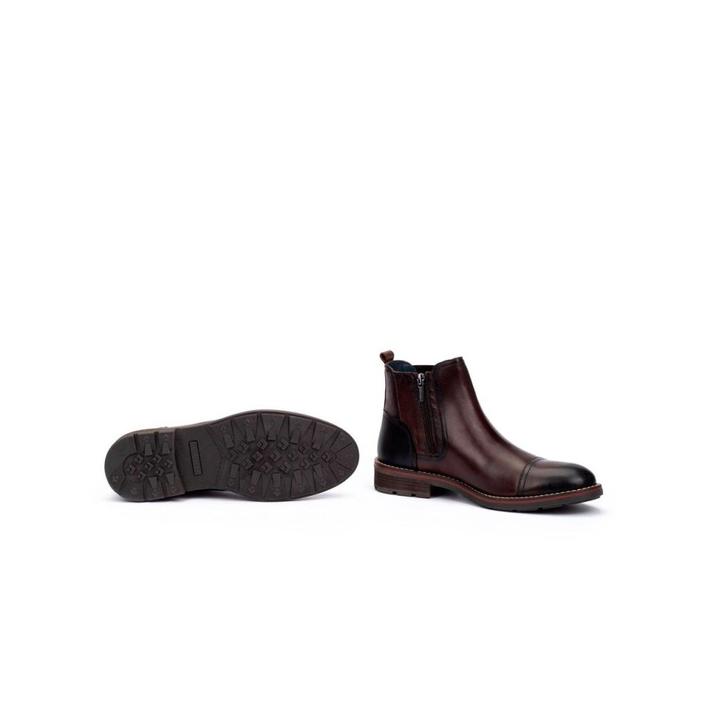 Pikolinos - Botas para hombre modelo M2M-8022 en color marrón, estilo ankle boot casual y versátil para otoño e invierno