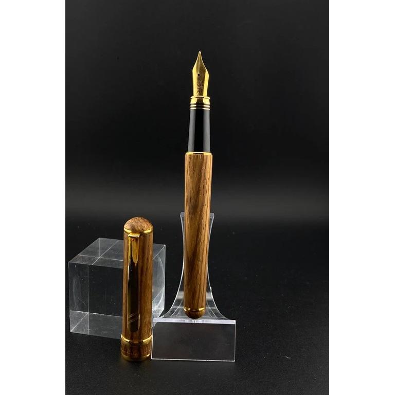 Pluma Estilográfica Daniel Hechter Hecha en madera