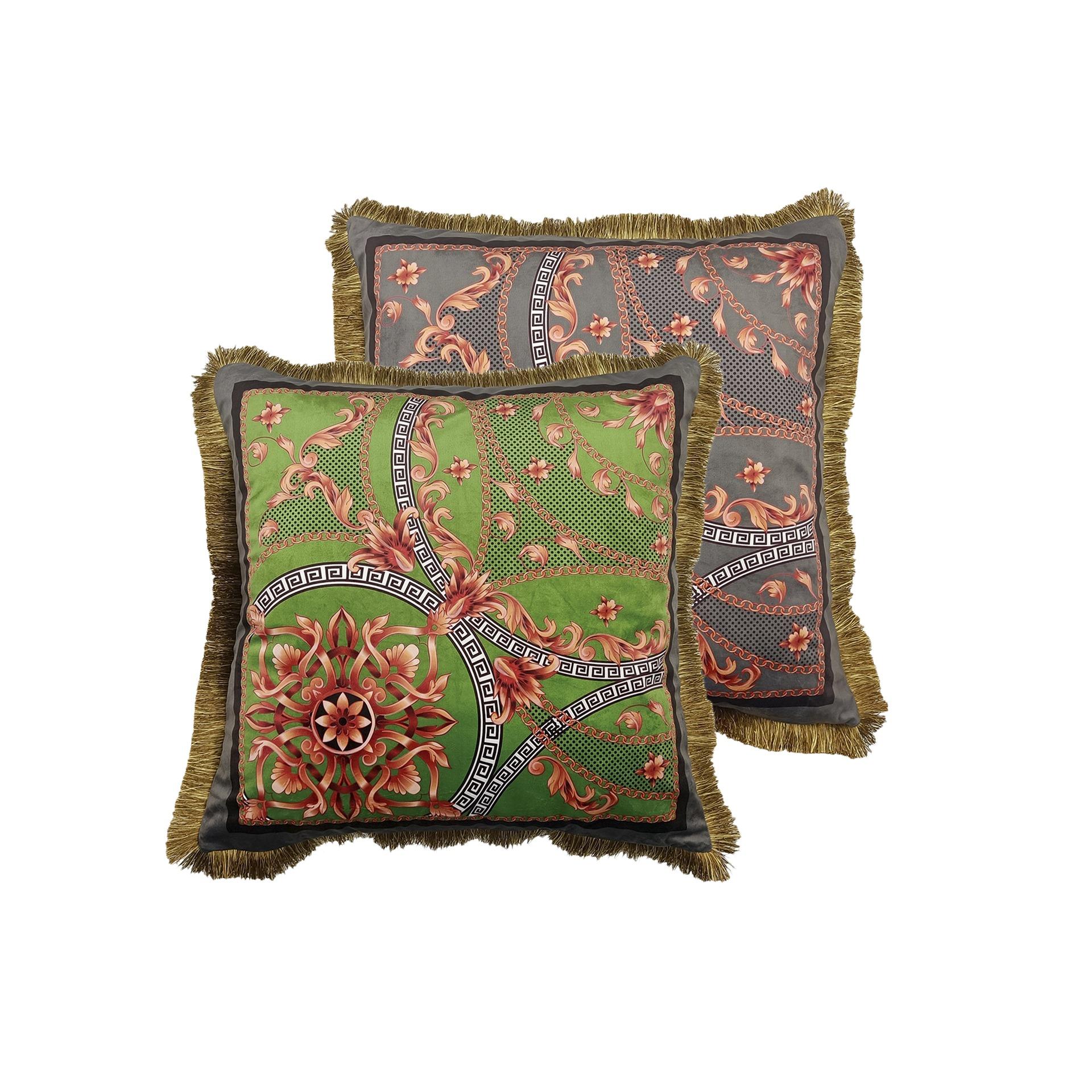 Cojin velvet relleno plumas con flecos 60x13x60 cm , El mejor complemento para tu hogar.