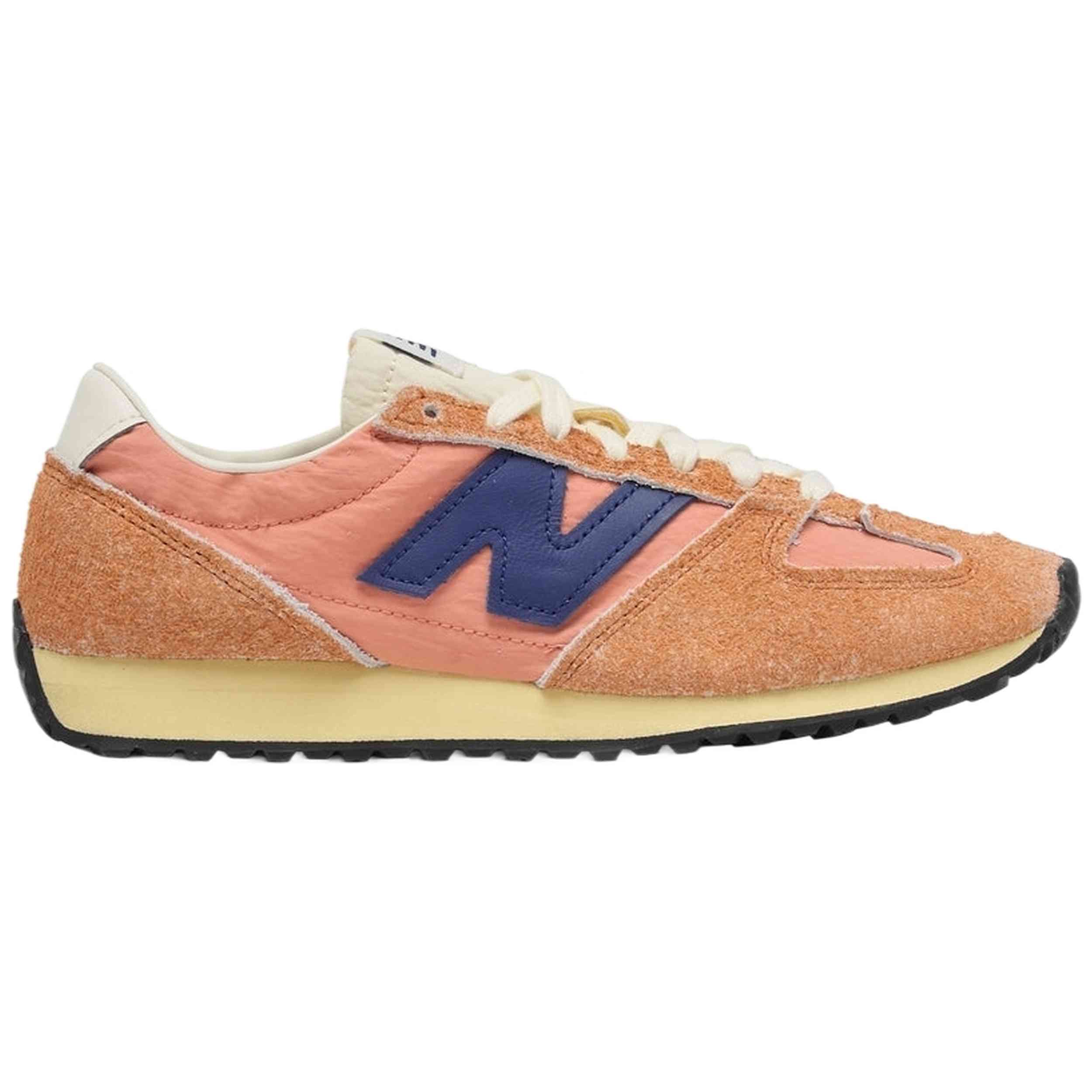 Zapatillas New Balance modelo U471TB para hombre y mujer en color Naranja