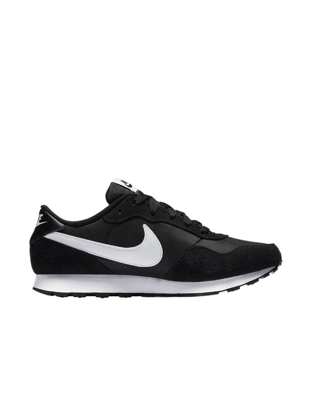 Nike MD Valiant Big Kids' Shoe