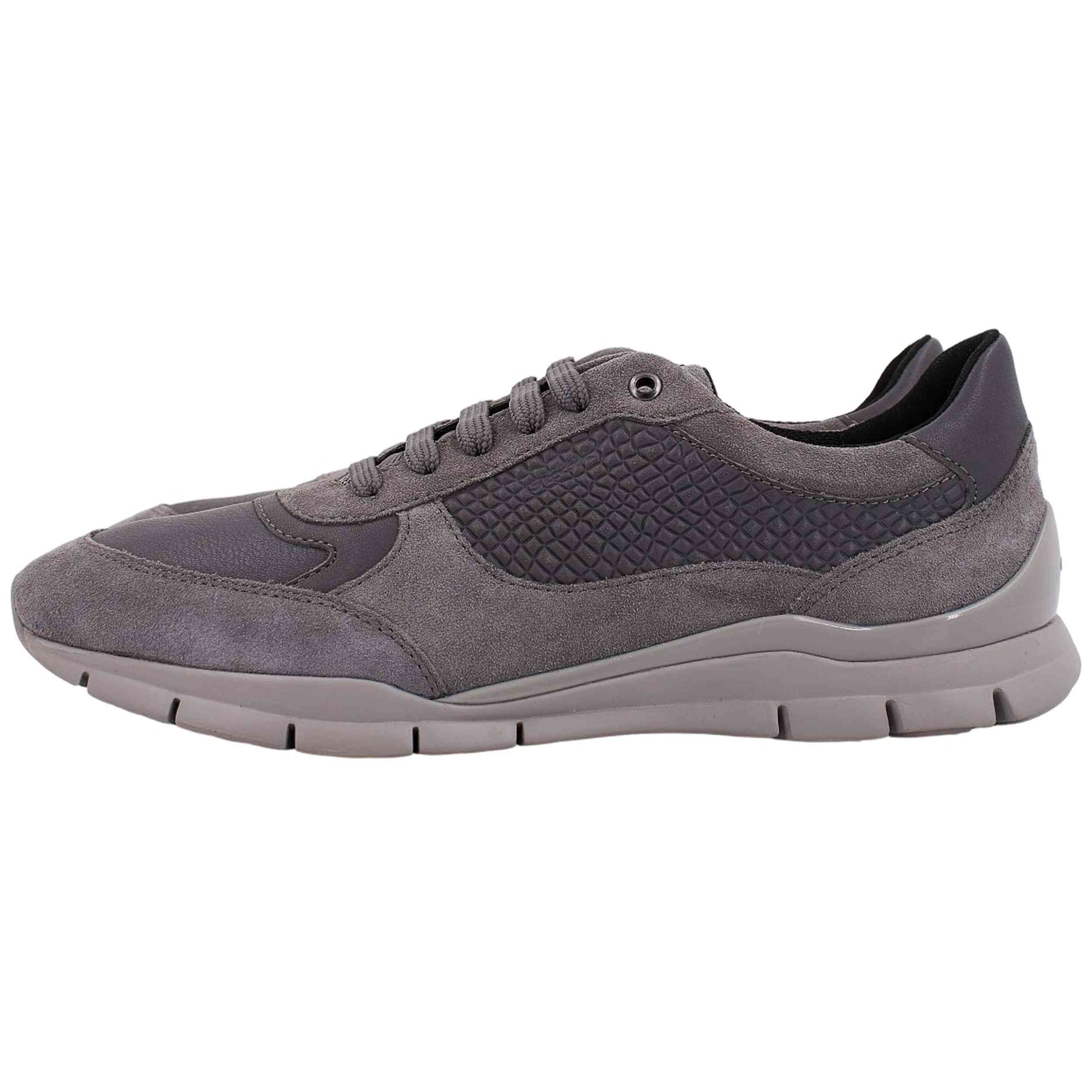 Zapatillas Geox modelo Sukie para Mujer en color Gris