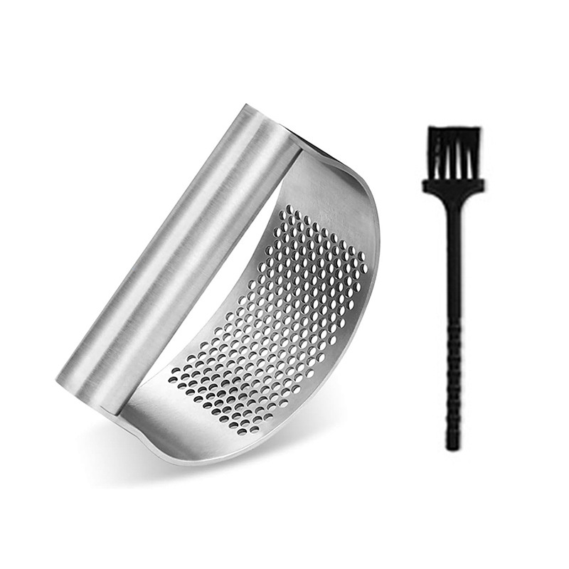 CA Prensa de ajo de acero inoxidable Prensa de ajo manual curva de acero inoxidable Machacador de ajo con funda para pelar ajo