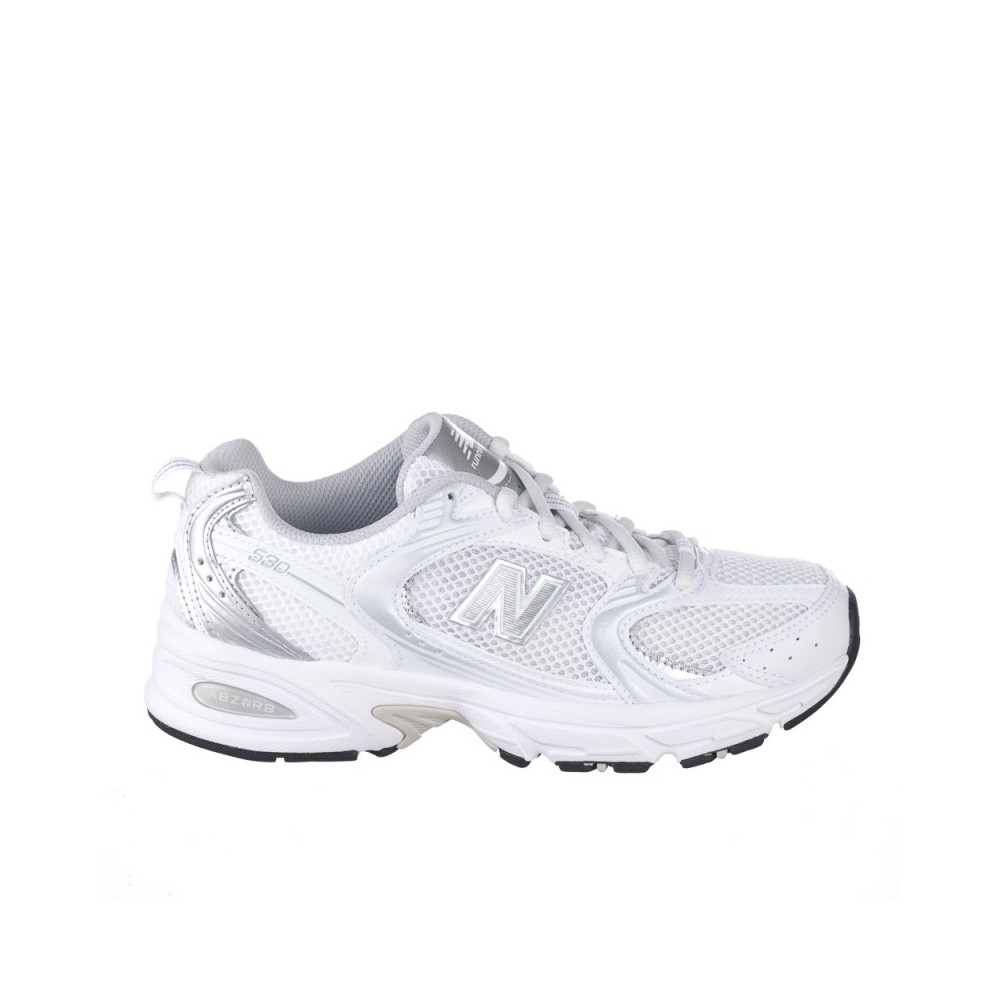New Balance - Zapatillas mujer MR530 en color blanco, versátiles y atemporales, ideales para outfits urbanos y actividades dinámicas