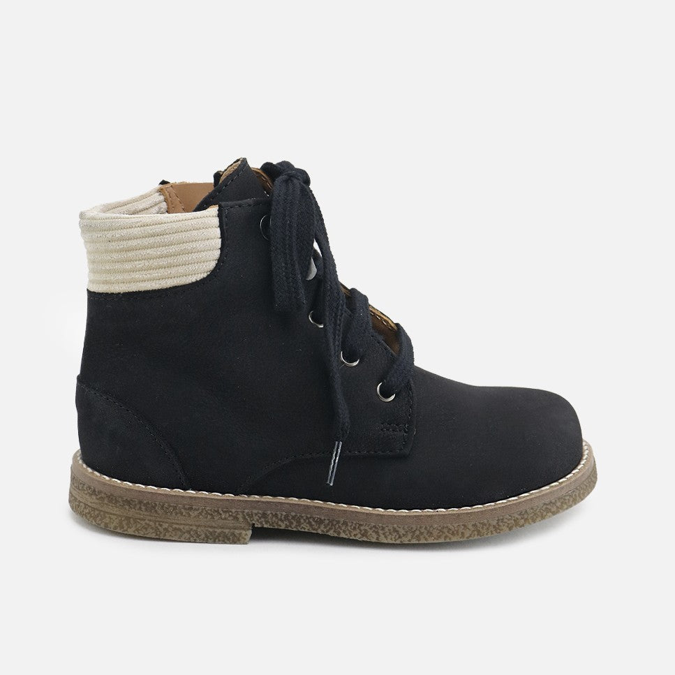 Bota Clásica Nobuck Negro Sibaritas | Eli 1957