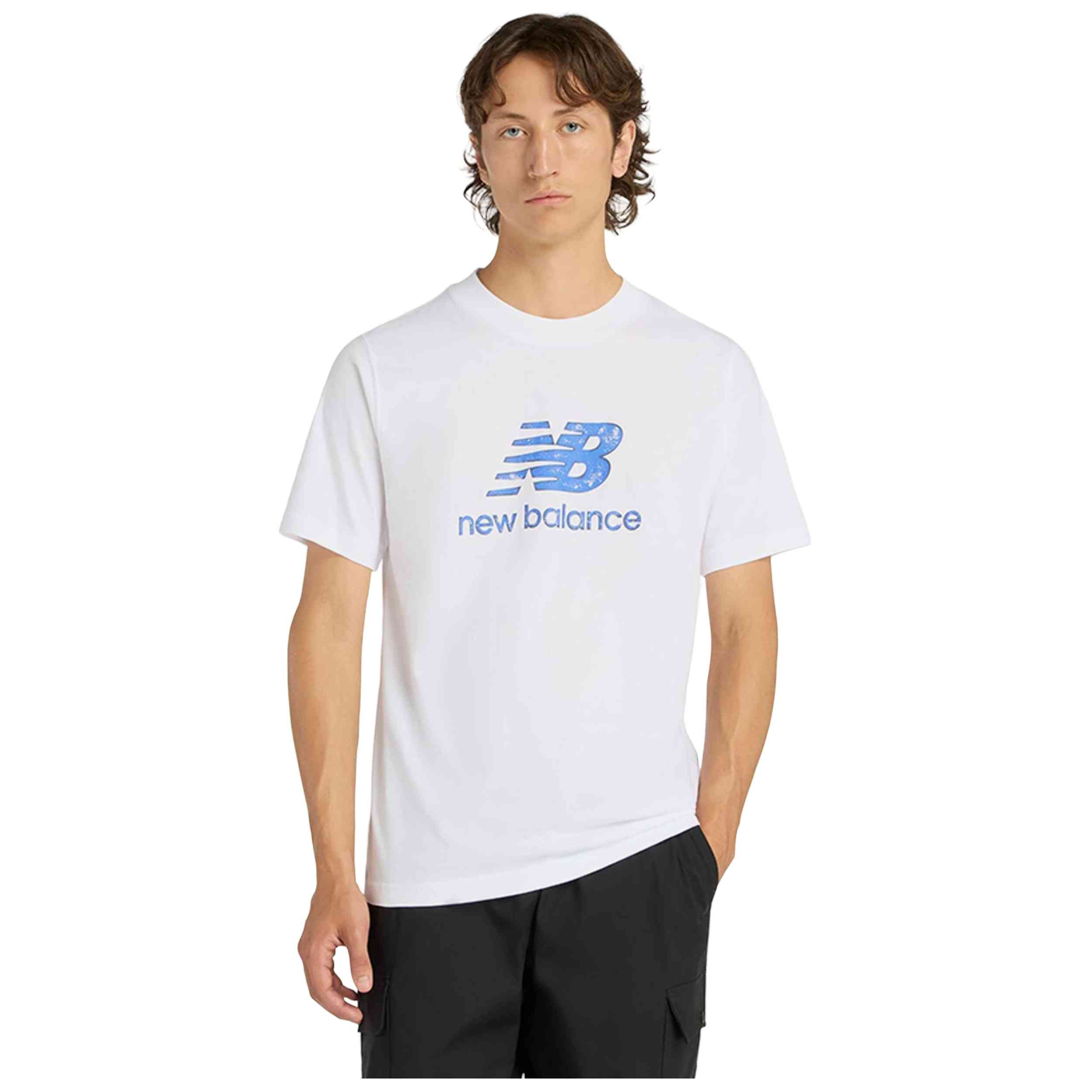 Camiseta De Manga Corta New Balance modelo Camiseta New Balance Sport Essentials Stamp Logo manga corta blanco azul para hombre y mujer en color Blanco