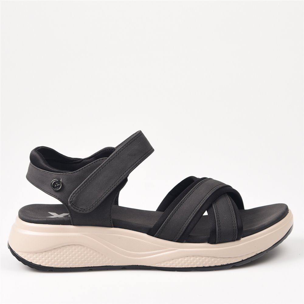 Sandalias para mujer elegantes fabricadas en España Xti Deportivas 142720 Negro