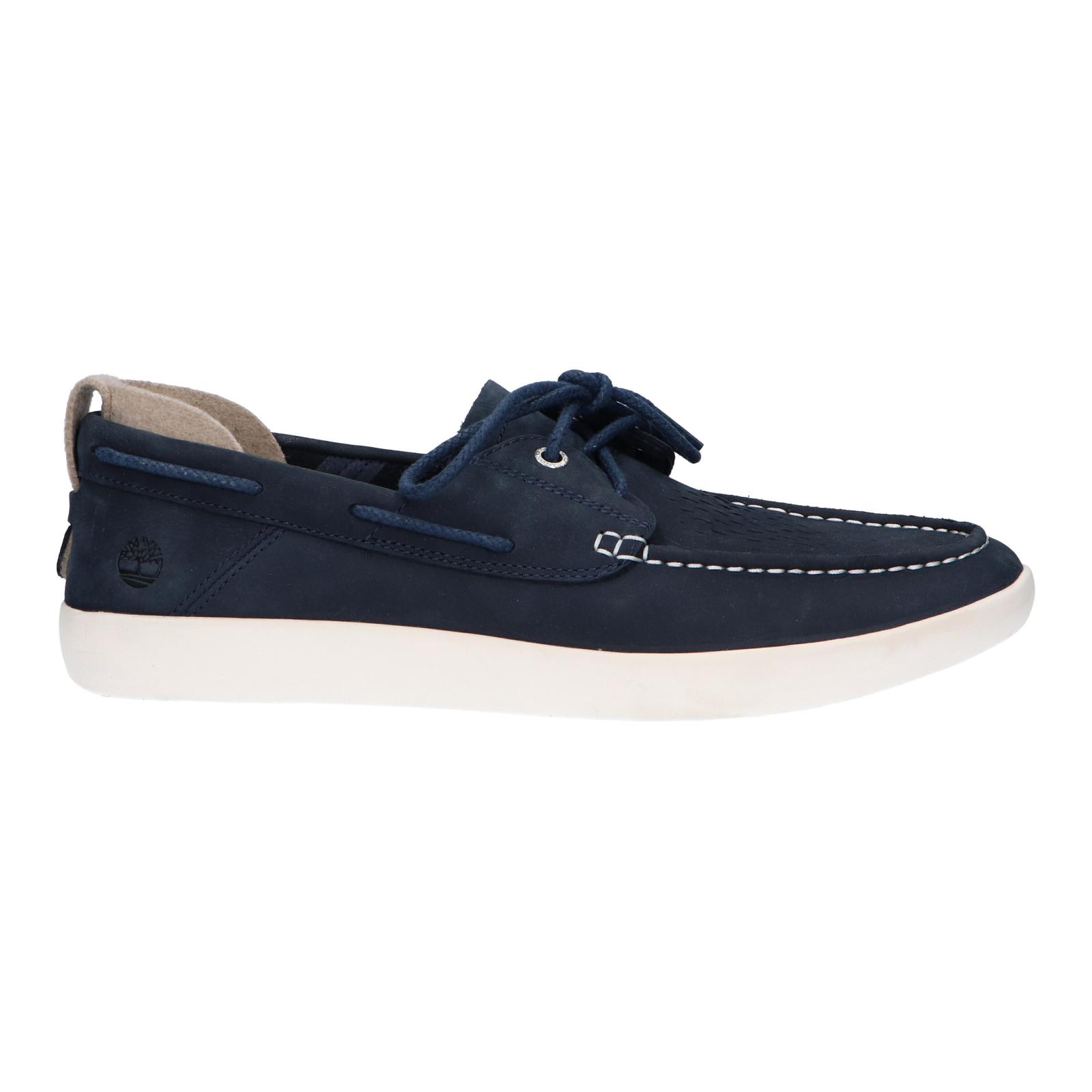 Timberland Men's Boat Shoes in Navy - Stylish leather casual shoes with cushioned insole, non-slip flexible sole for comfort, ideal for both casual and formal occasions, made from durable materials for long-lasting wear.