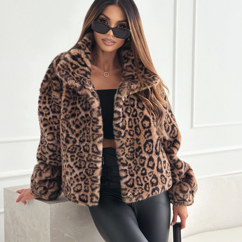 Nueva Moda 2025 Chaqueta Corta Caliente Para Mujer Con Estampado De Leopardo Manga Larga Abrigo Invernal Streetwear Cuello Enrollado Tops Para Dama