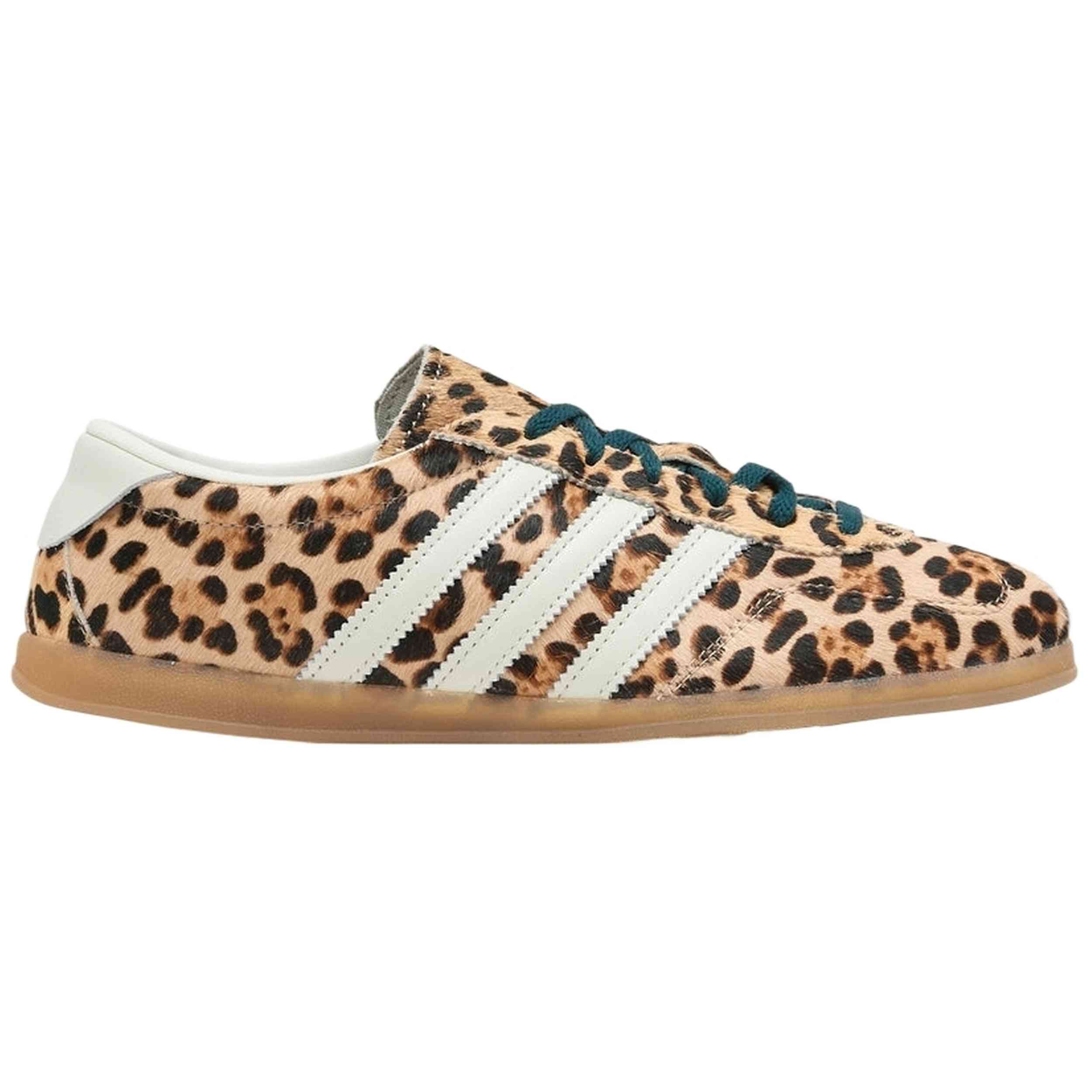 Zapatillas Adidas modelo KI4207 para Mujer en color Multicolor