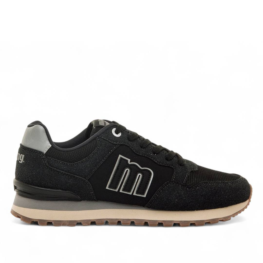 Zapatillas deportivas Mustang joggo track negras con acabados negros y grises