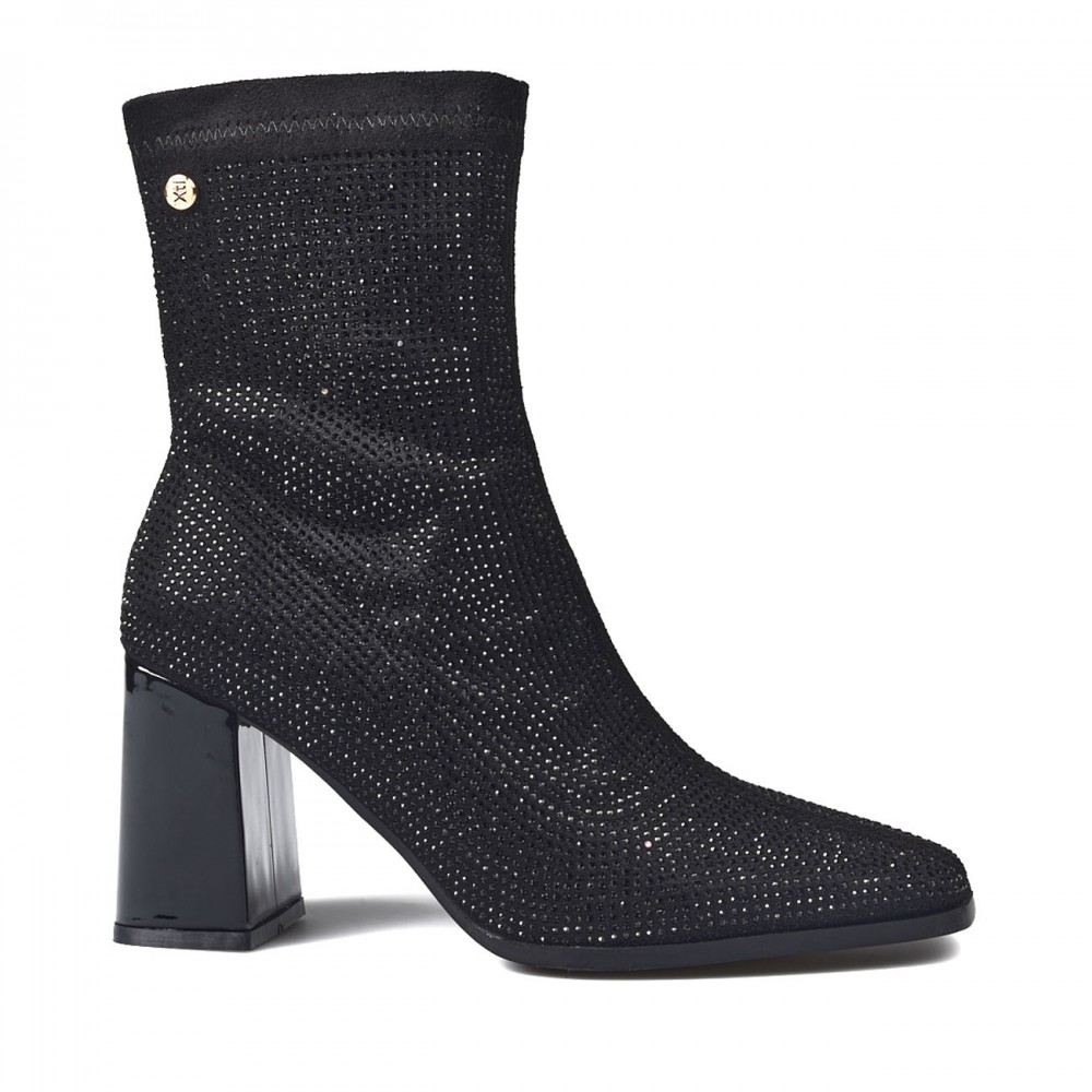 Botines para mujer fabricados en España Xti Brillo Cremallera 142047 Negro