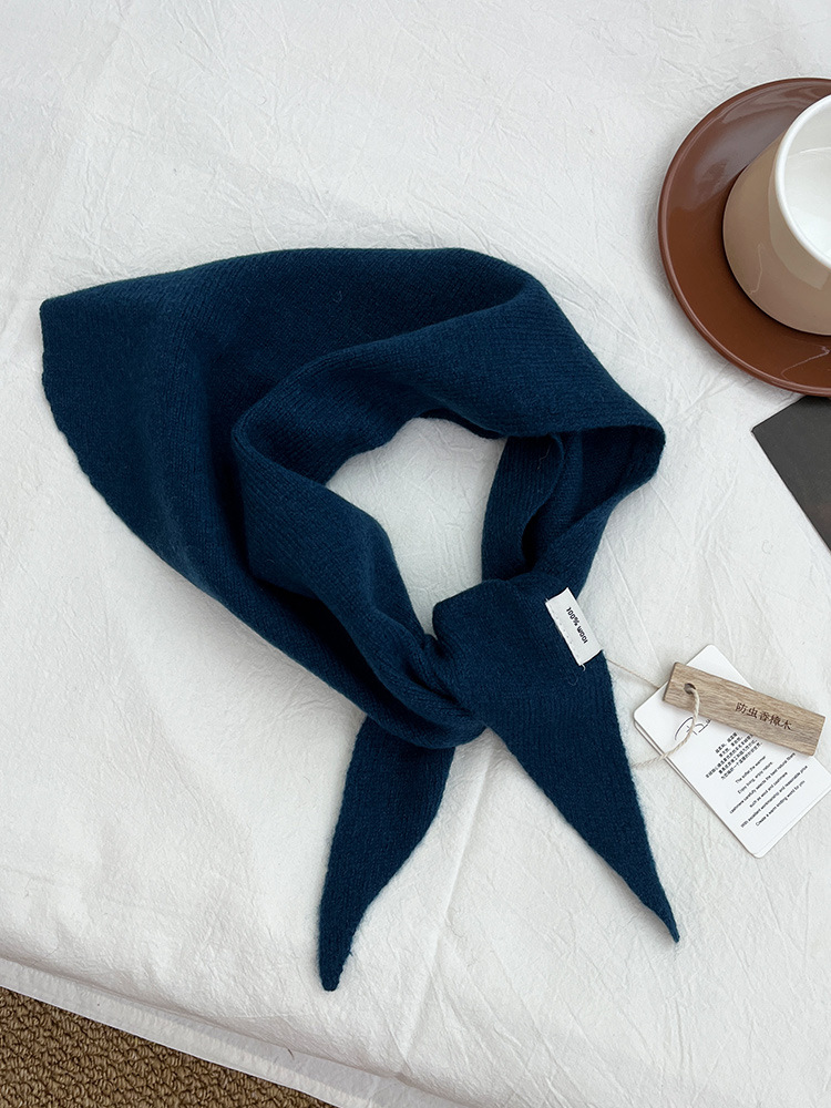TK Bufanda triangular de punto de alta calidad, 100% lana pura, para mujer, ideal para otoño e invierno. Multifuncional, versátil y perfecta como bufanda pequeña o chal para proteger el cuello del frío.