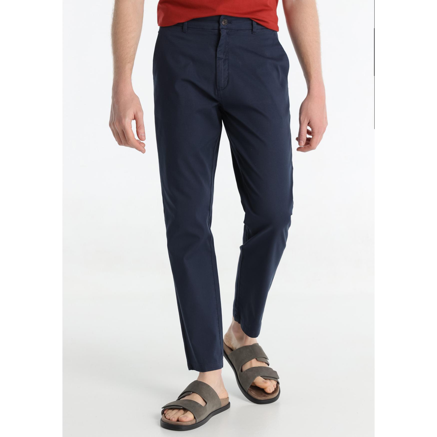 LOIS JEANS - Pantalón chino - Tejido con textura - Strainght fit - Tiro Medio - Tallaje en Pulgadas- Tallaje en Pulgadas