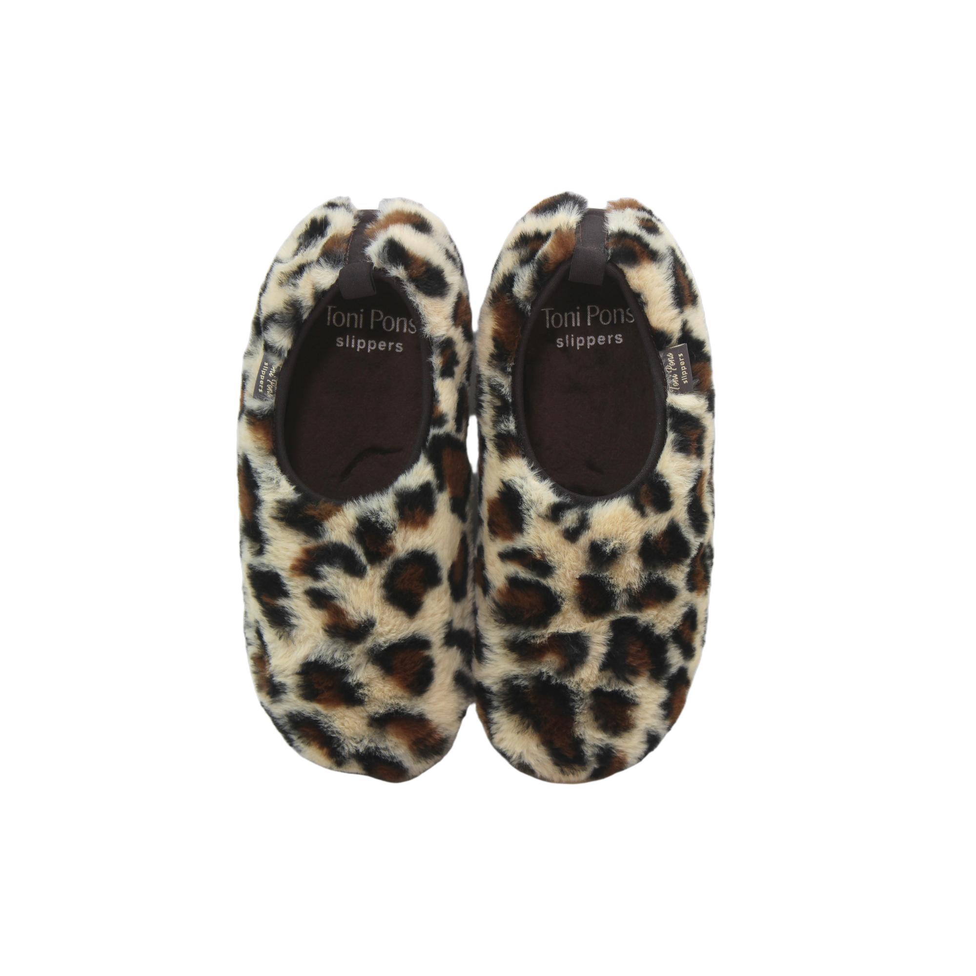 Toni Pons MARTA-PA Zapatillas de casa cerradas de pelo suave, estampado cebra, suela goma, para señora