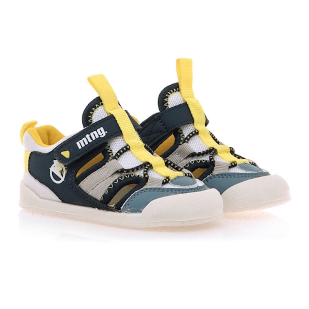 Sandalias marca Mustang modelo 48908 para niño en color azul